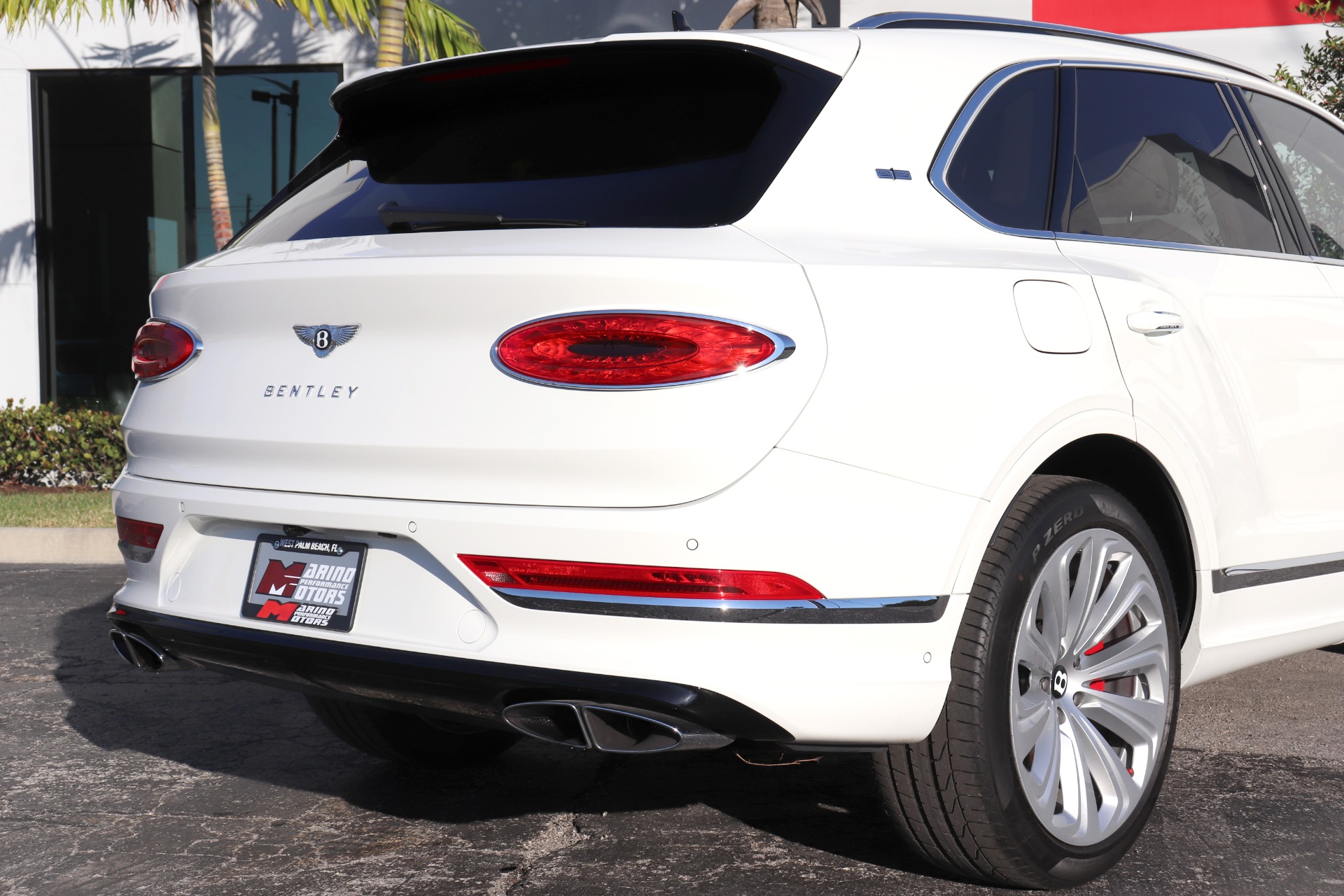 Used-2021-Bentley-Bentayga-V8-First-Edition