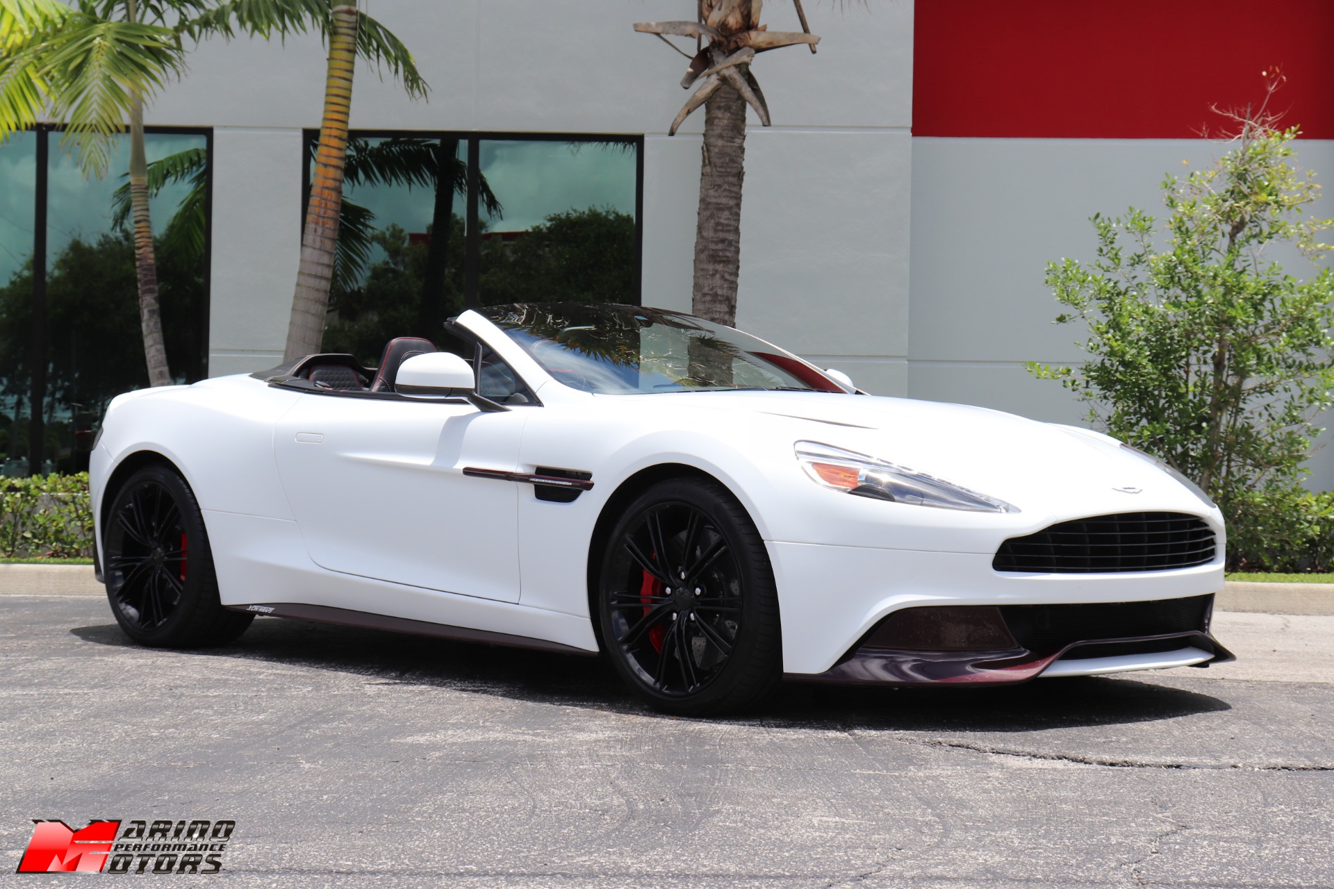 Used-2014-Aston-Martin-Vanquish-Volante