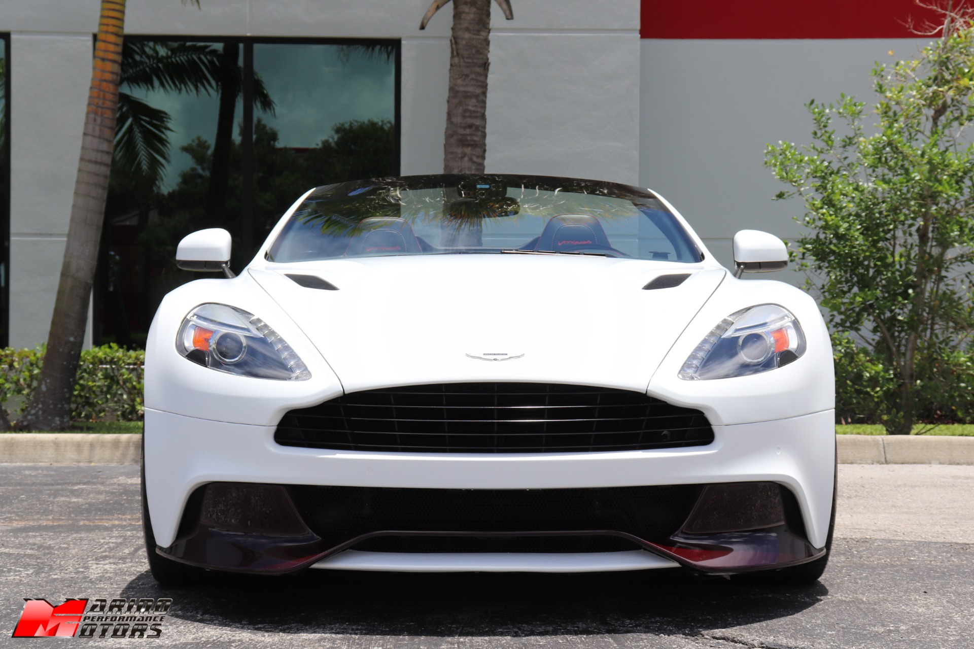 Used-2014-Aston-Martin-Vanquish-Volante