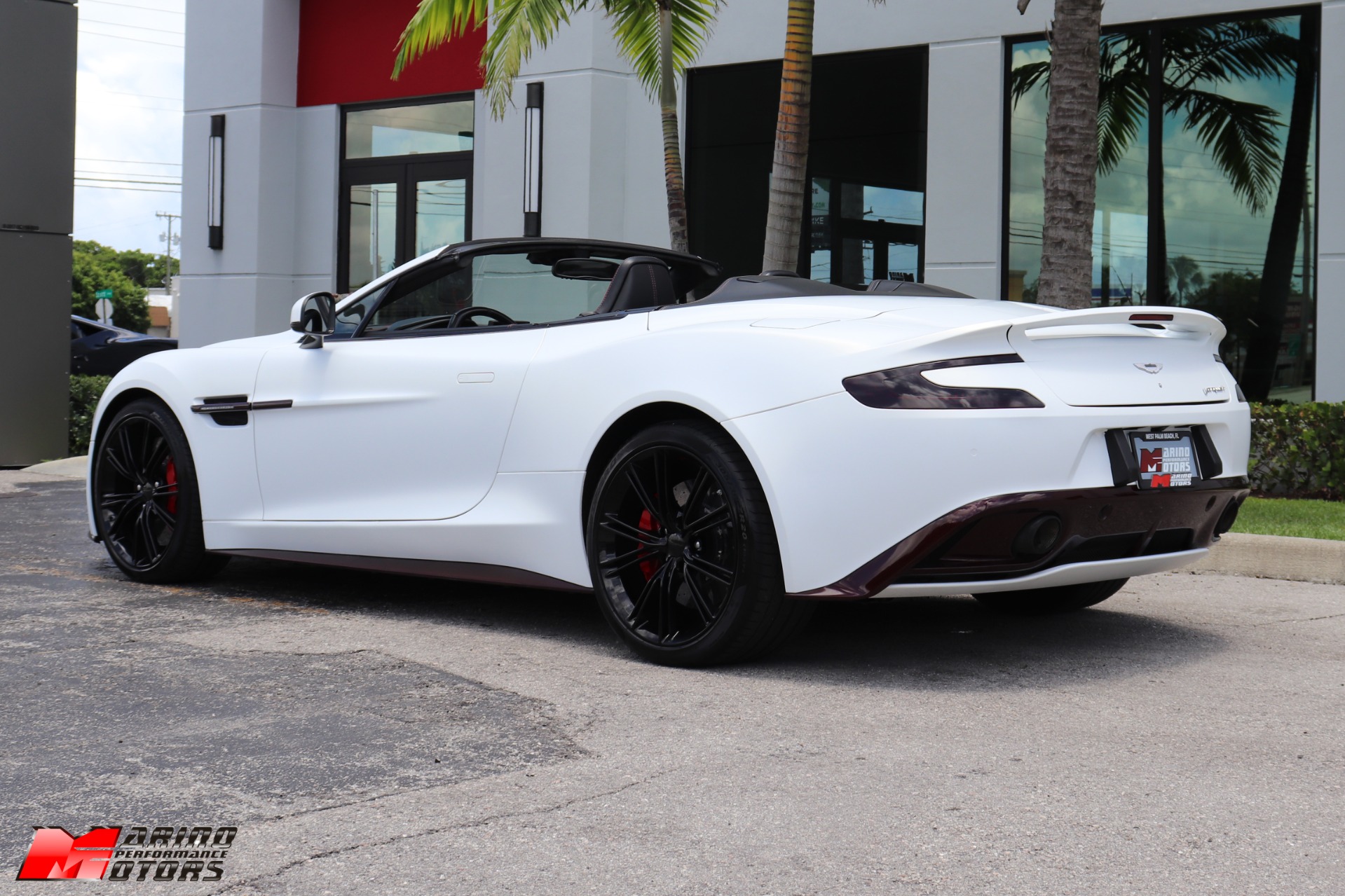 Used-2014-Aston-Martin-Vanquish-Volante