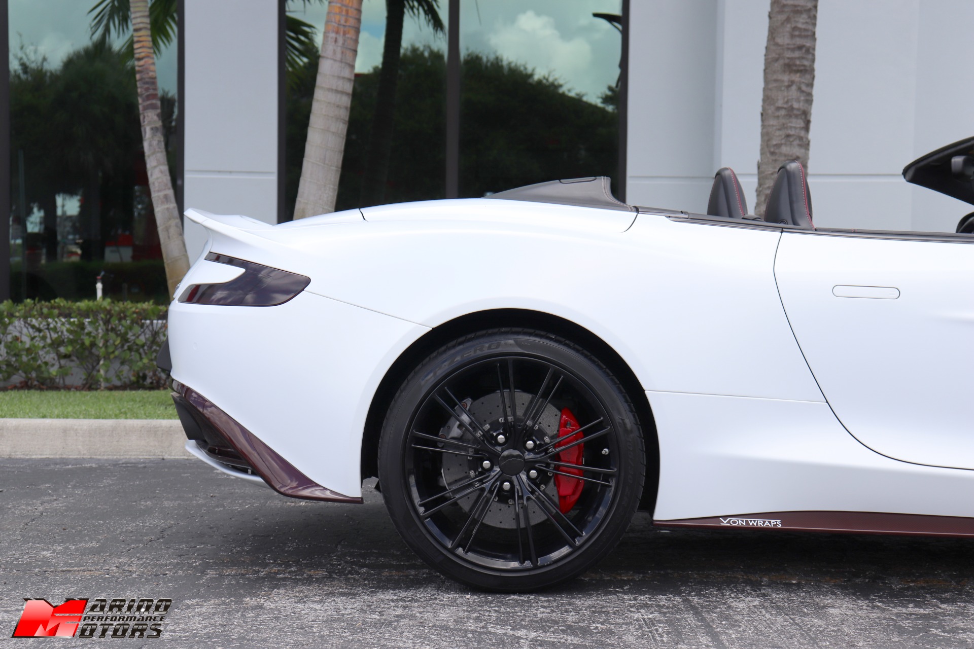 Used-2014-Aston-Martin-Vanquish-Volante