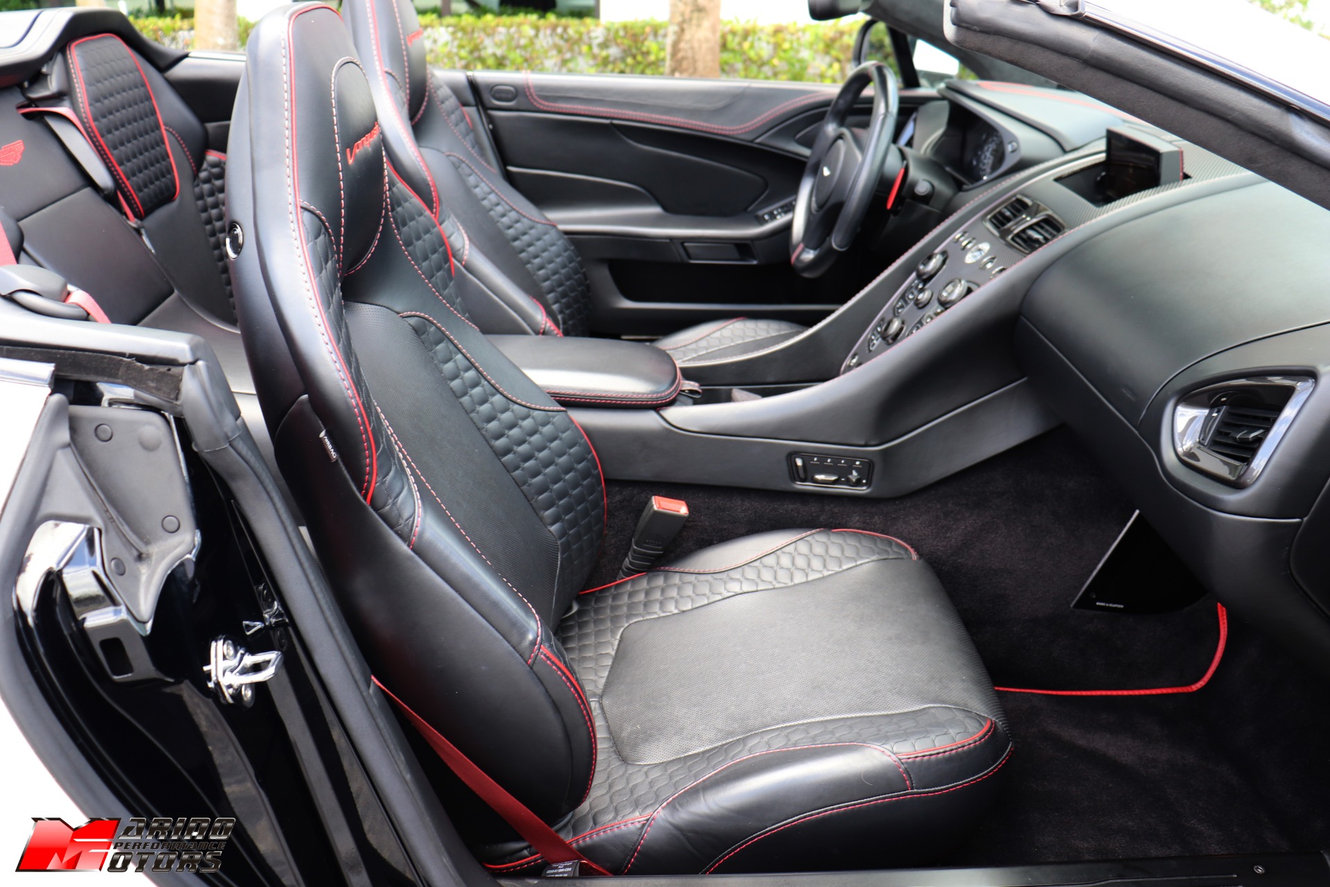 Used-2014-Aston-Martin-Vanquish-Volante