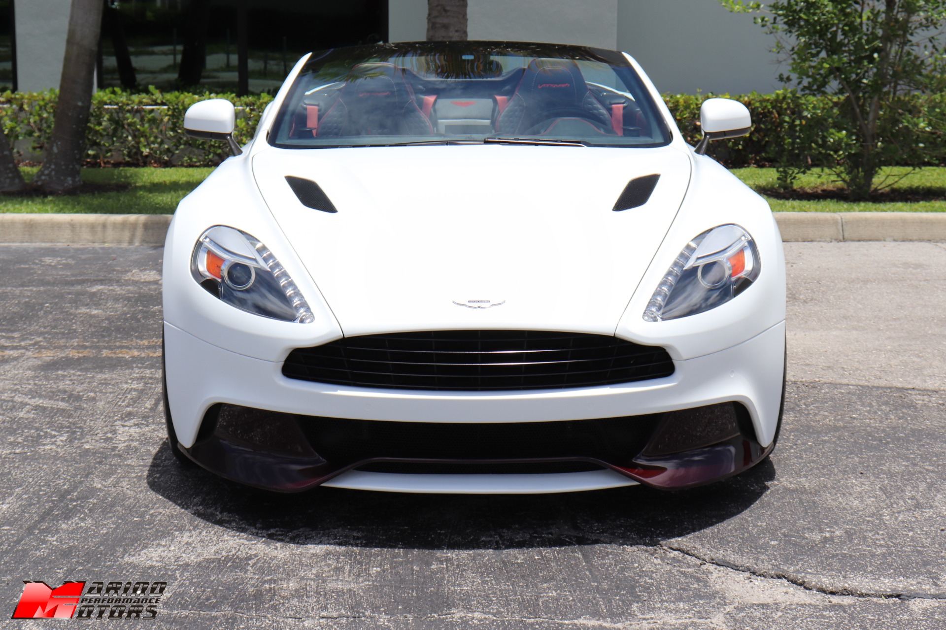 Used-2014-Aston-Martin-Vanquish-Volante