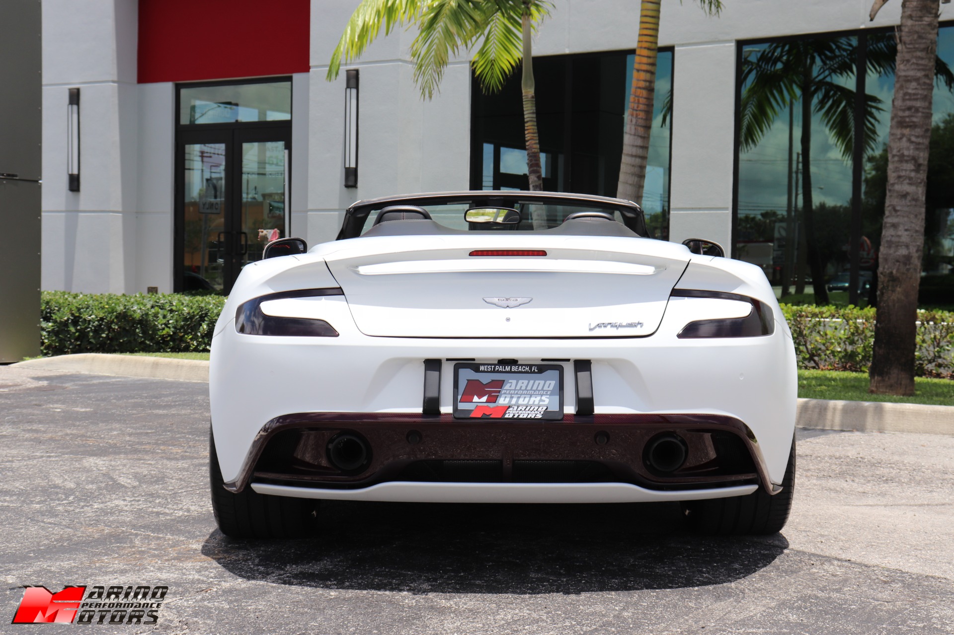Used-2014-Aston-Martin-Vanquish-Volante