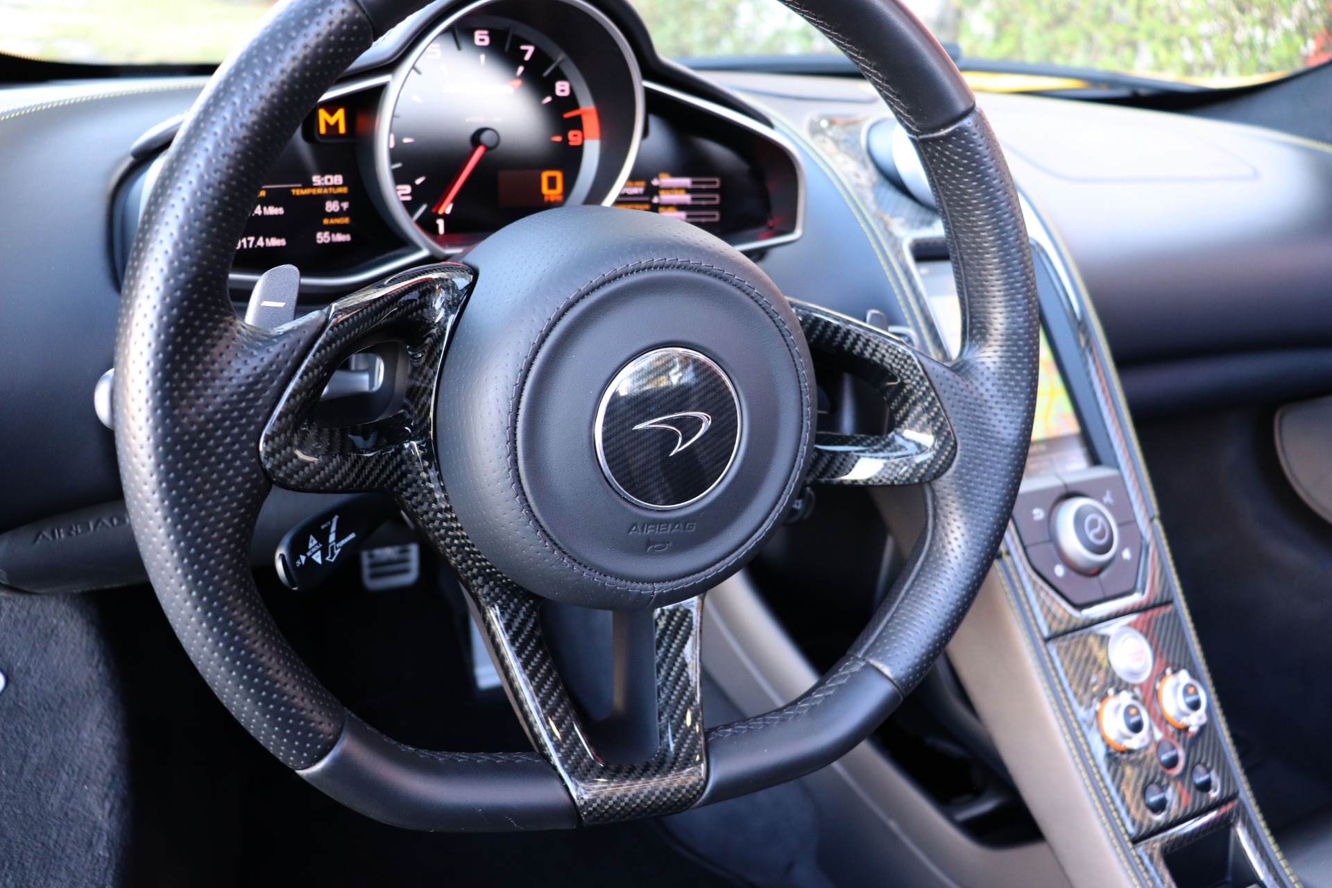 Used-2014-McLaren-MP4-12C-Spider