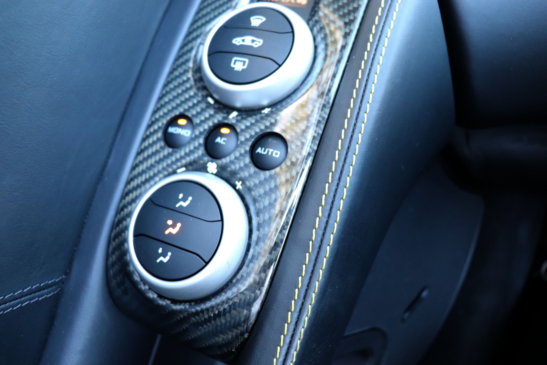 Used-2014-McLaren-MP4-12C-Spider