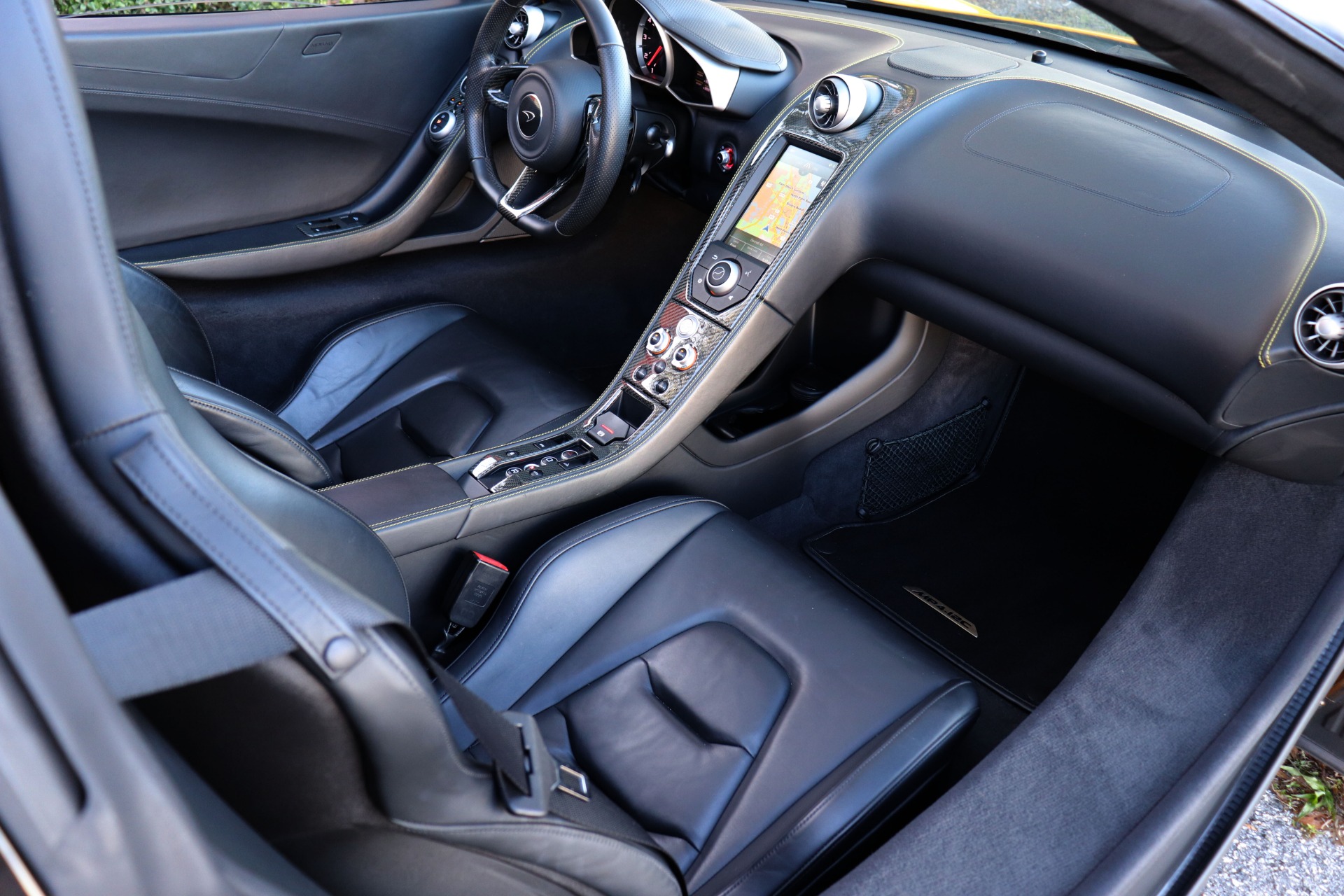 Used-2014-McLaren-MP4-12C-Spider