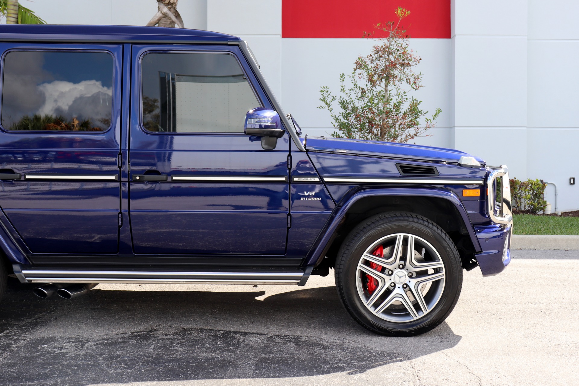 Used 2015 Mercedes-Benz G-Class G 63 AMG w/ HRE Forged Wheels + Designo  Exclusive Leather Pack For Sale (Sold)