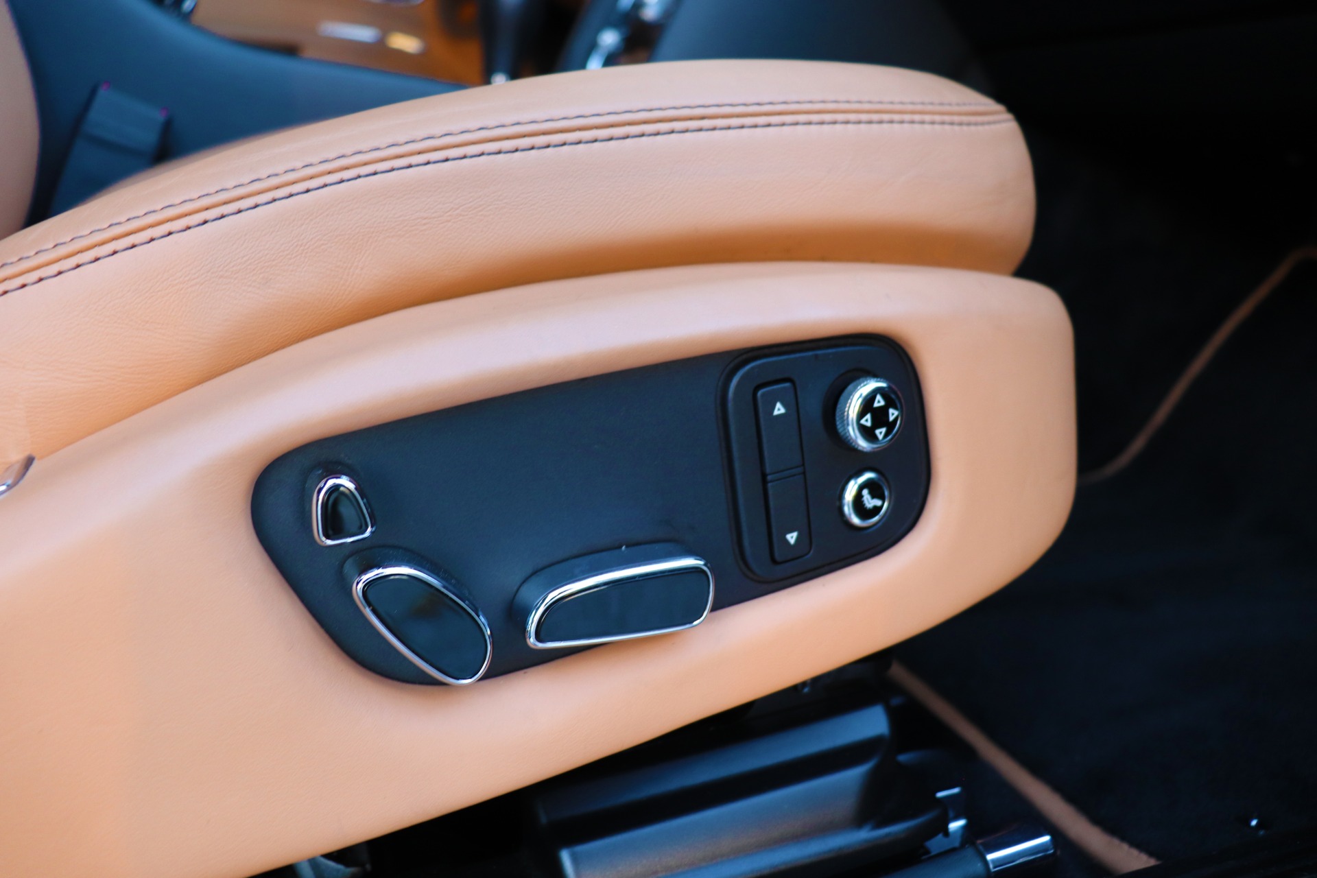Used-2013-Bentley-Mulsanne