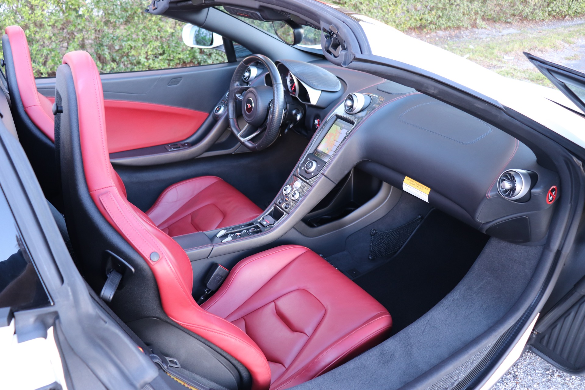 Used-2015-McLaren-650S-Spider