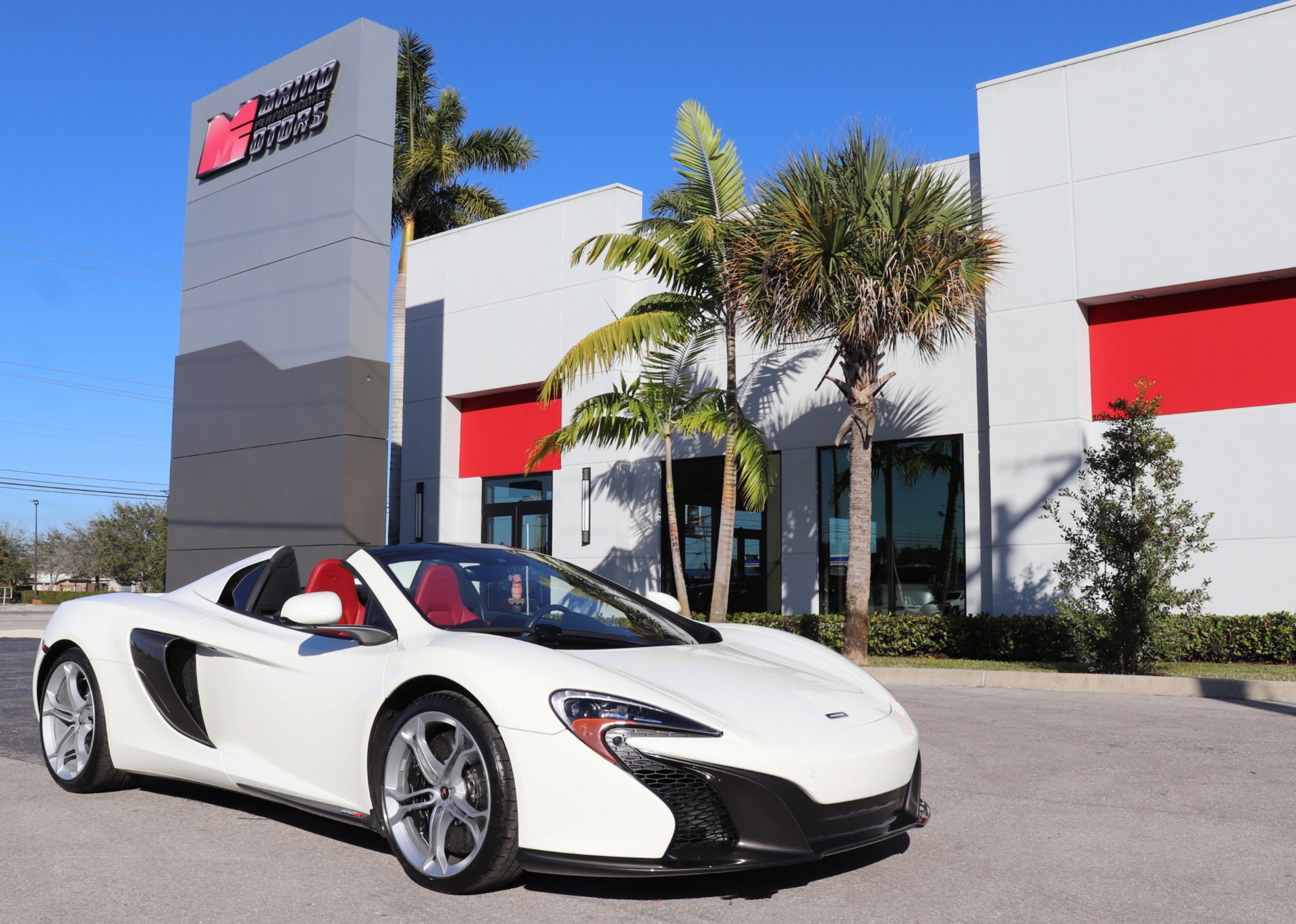 Used-2015-McLaren-650S-Spider
