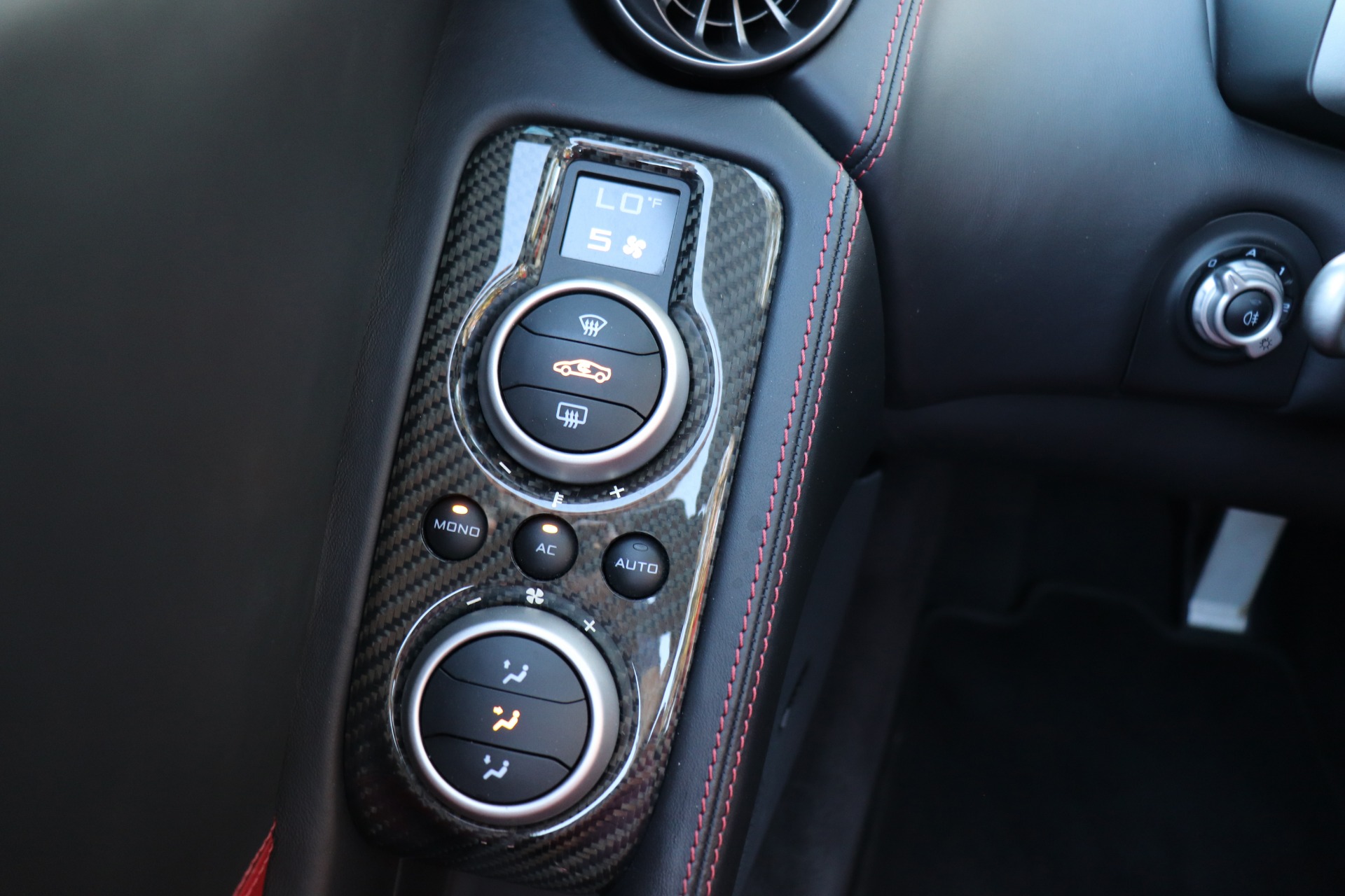Used-2015-McLaren-650S-Spider