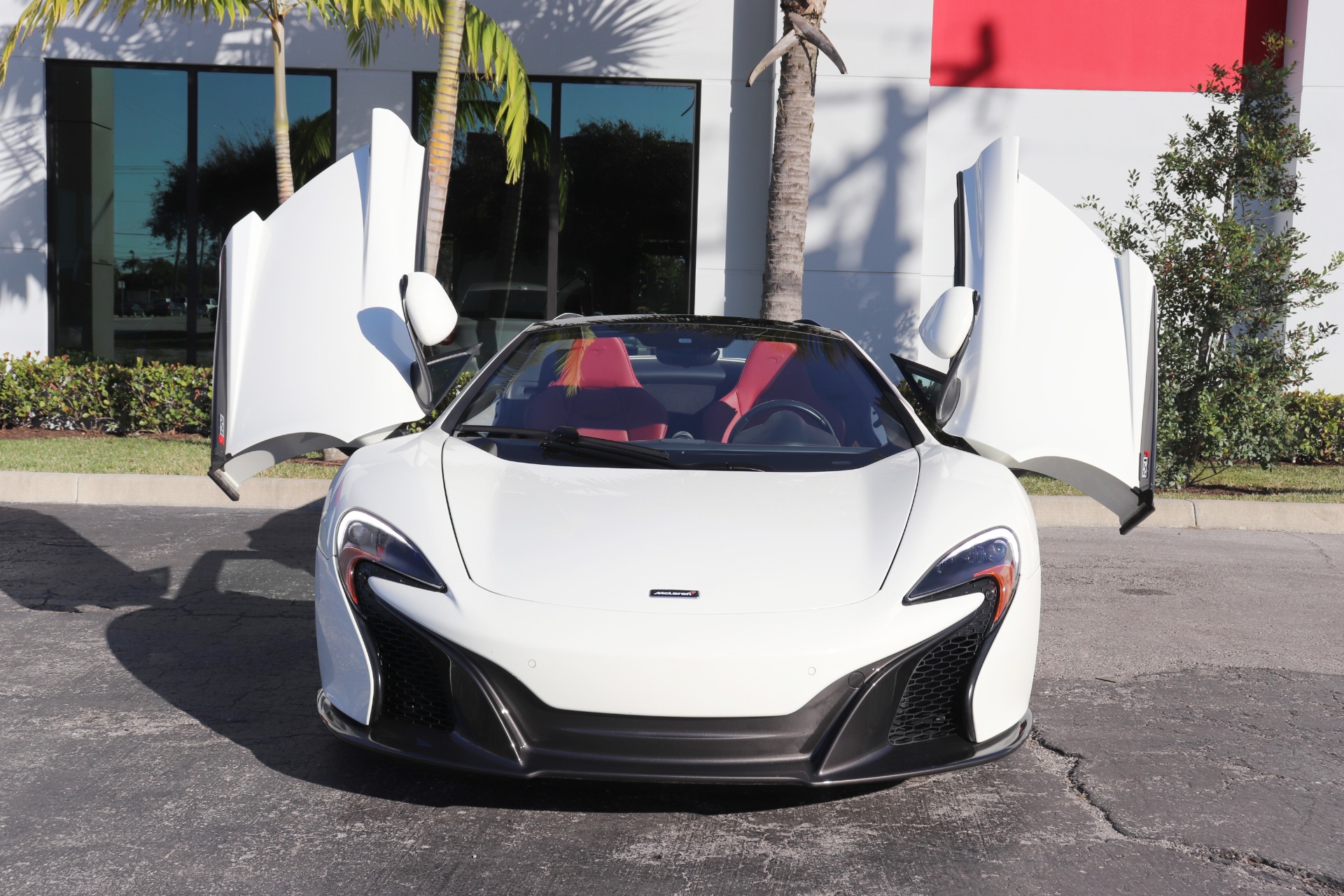 Used-2015-McLaren-650S-Spider