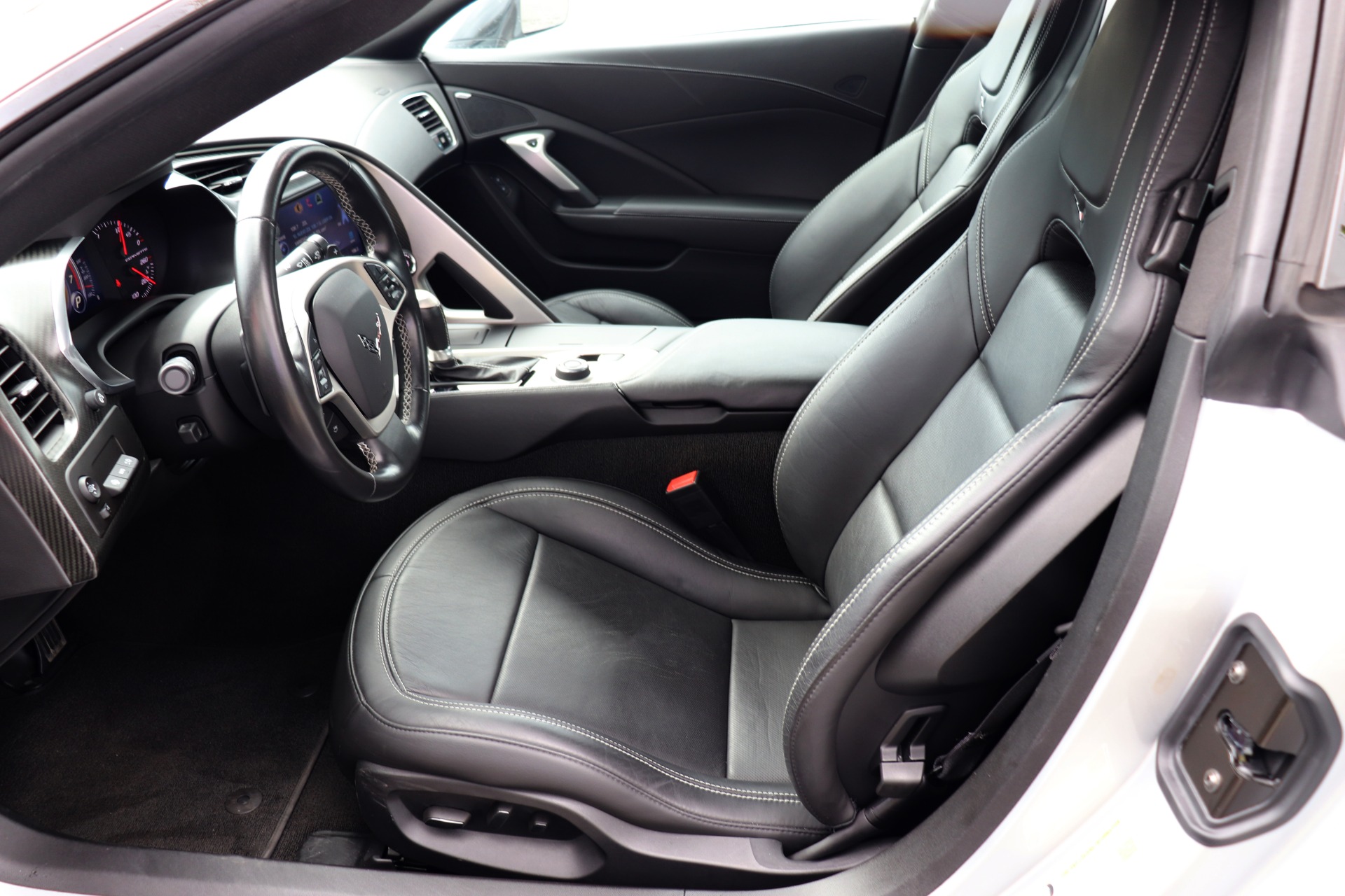 Used-2014-Chevrolet-Corvette-Stingray-Z51