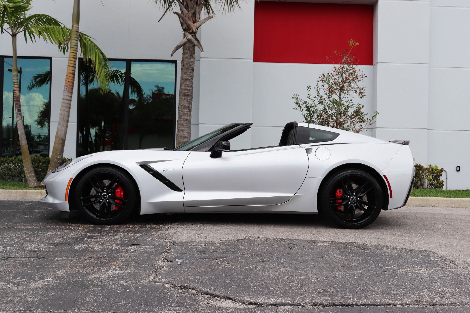 Used-2014-Chevrolet-Corvette-Stingray-Z51