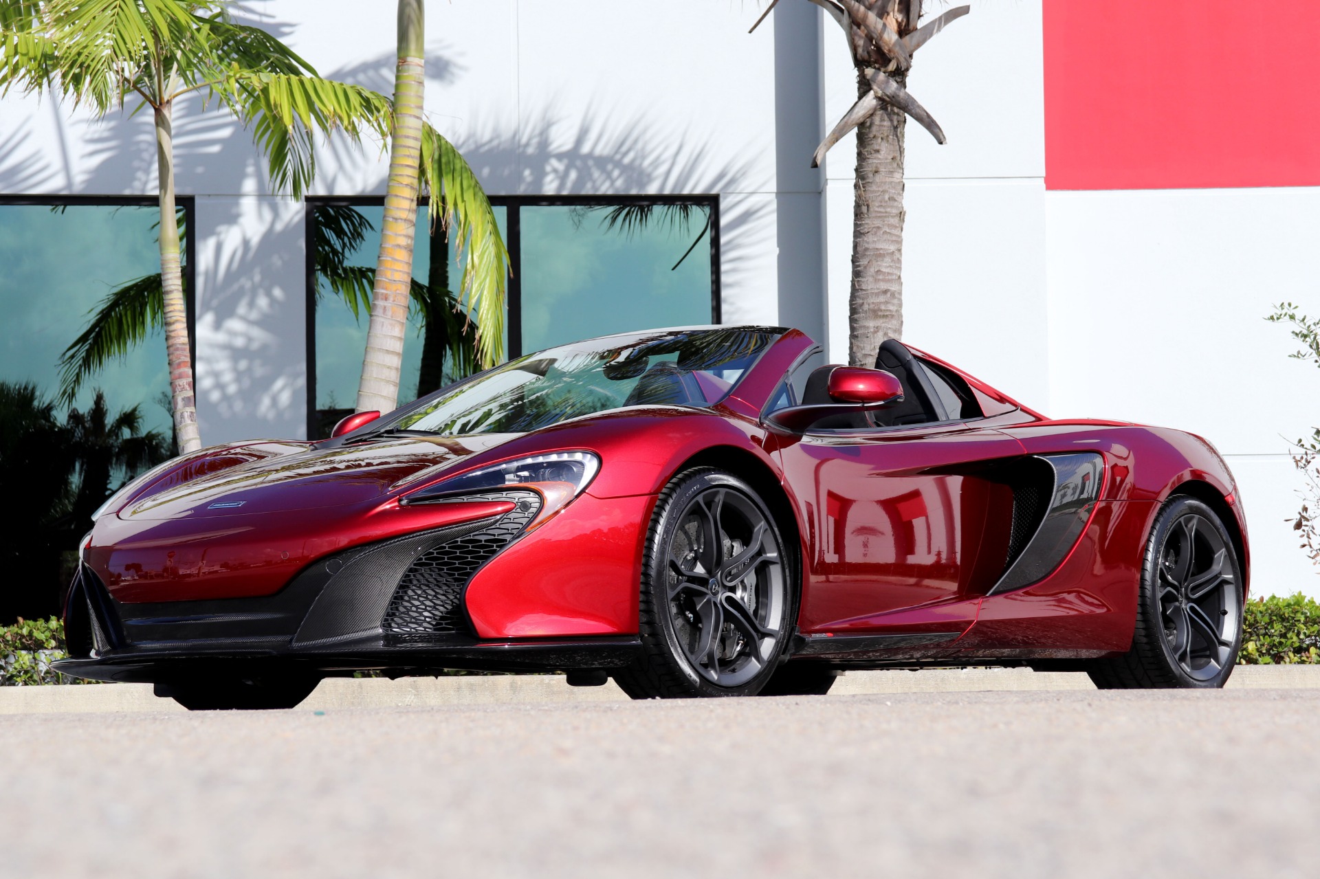 Used-2015-McLaren-650S-Spider