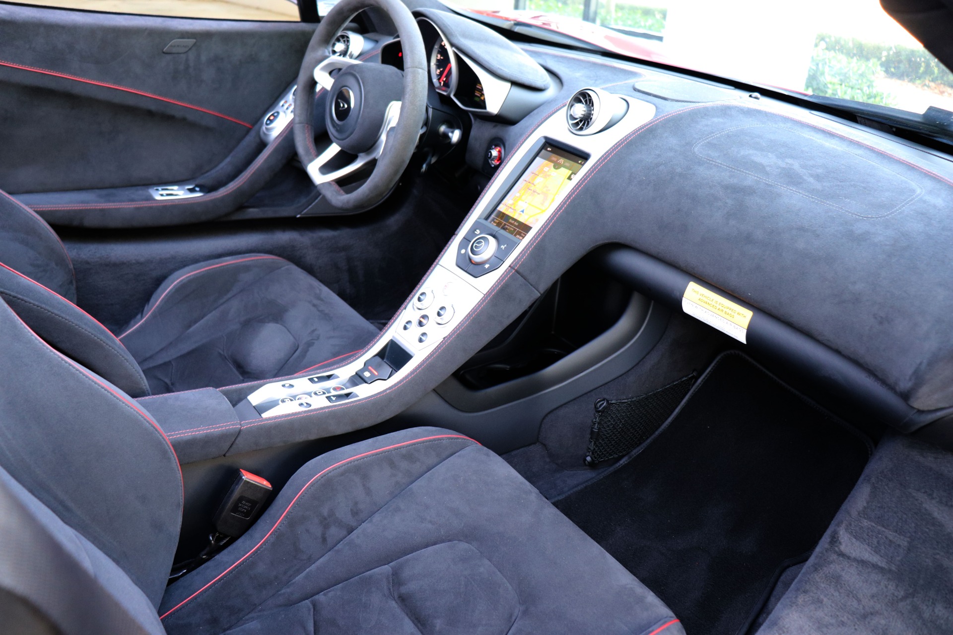 Used-2015-McLaren-650S-Spider