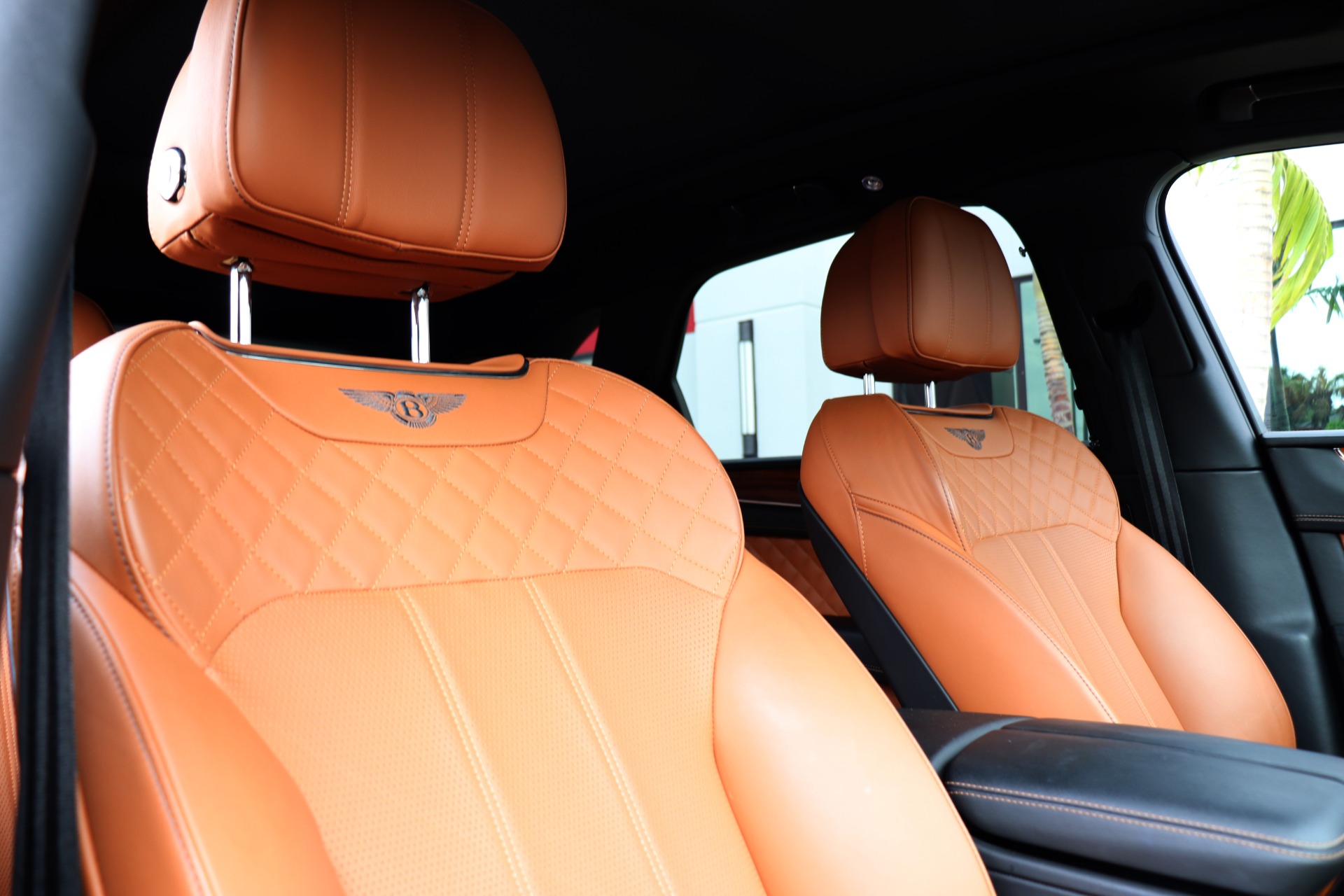 Used-2018-Bentley-Bentayga-W12-Signature-Edition
