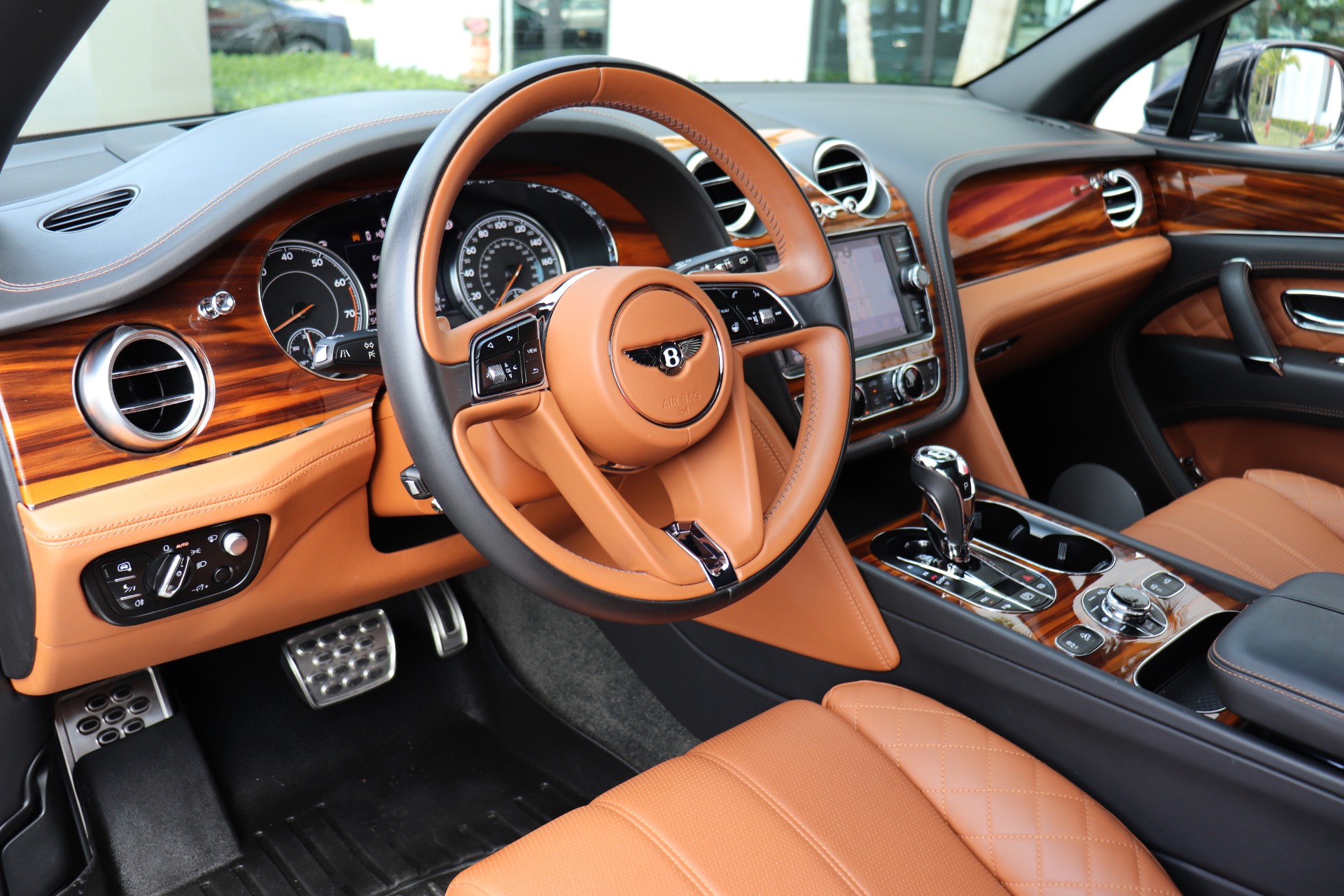 Used-2018-Bentley-Bentayga-W12-Signature-Edition