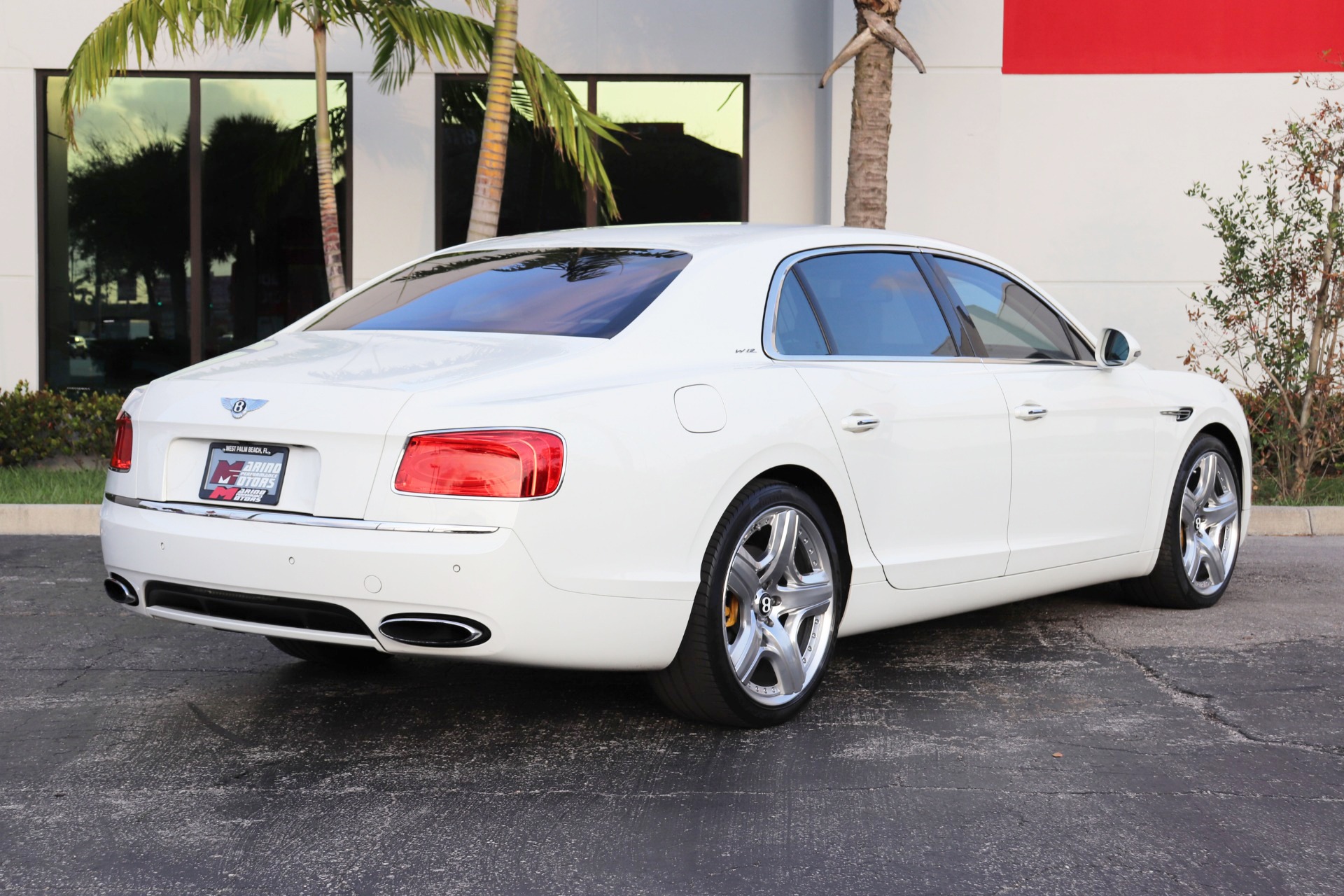 Used-2014-Bentley-Flying-Spur