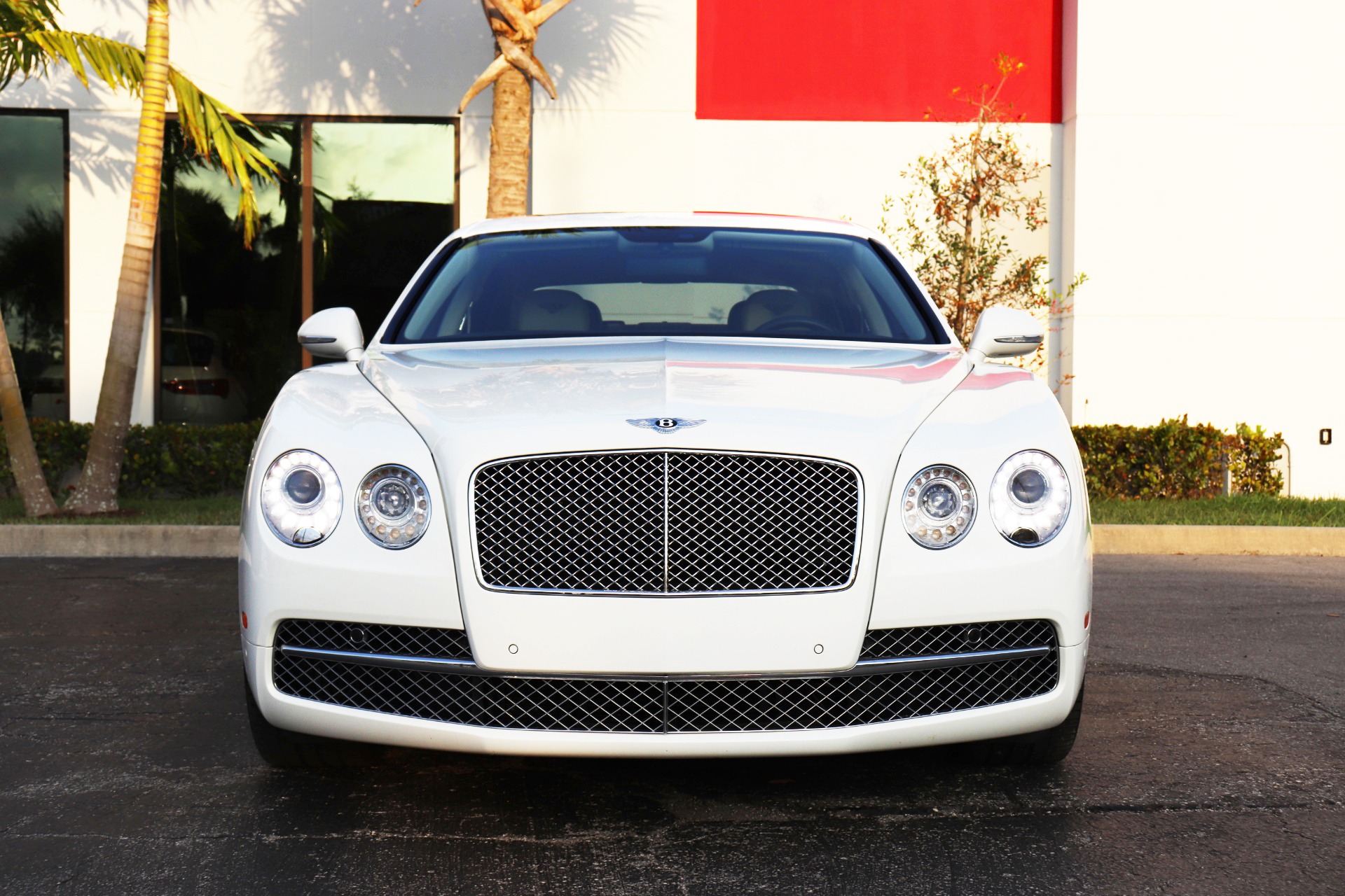 Used-2014-Bentley-Flying-Spur