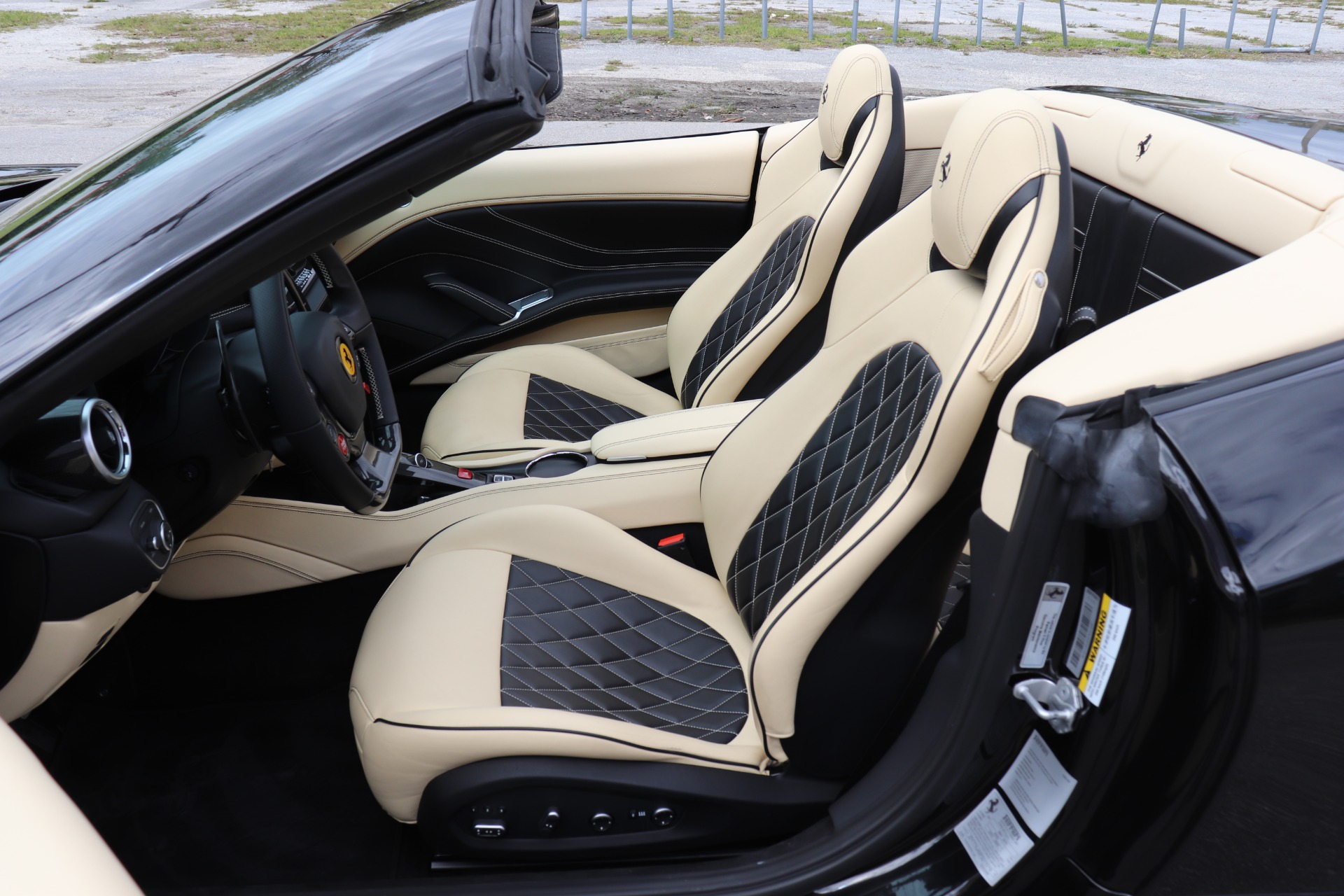 Used-2015-Ferrari-California-T