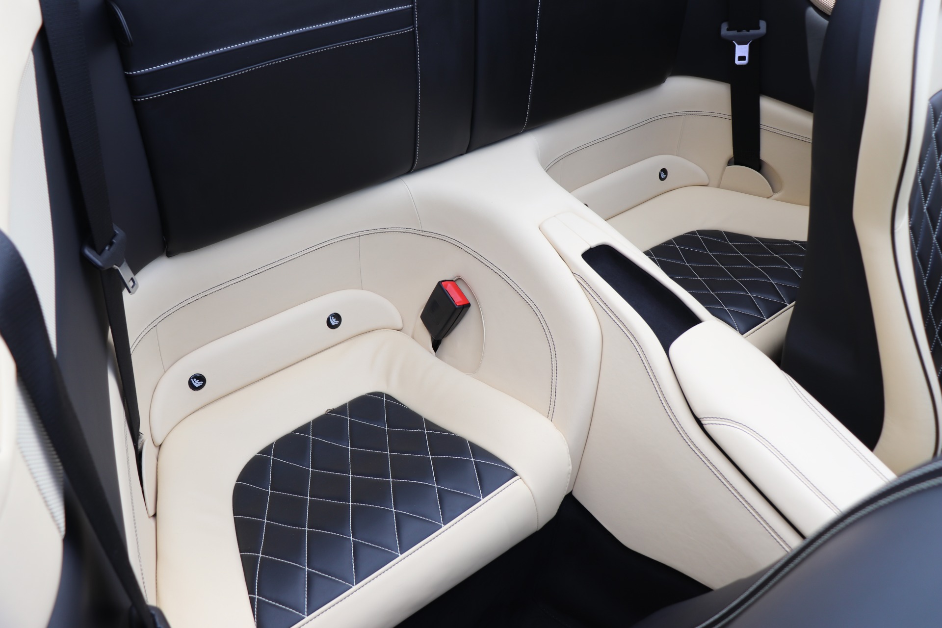 Used-2015-Ferrari-California-T