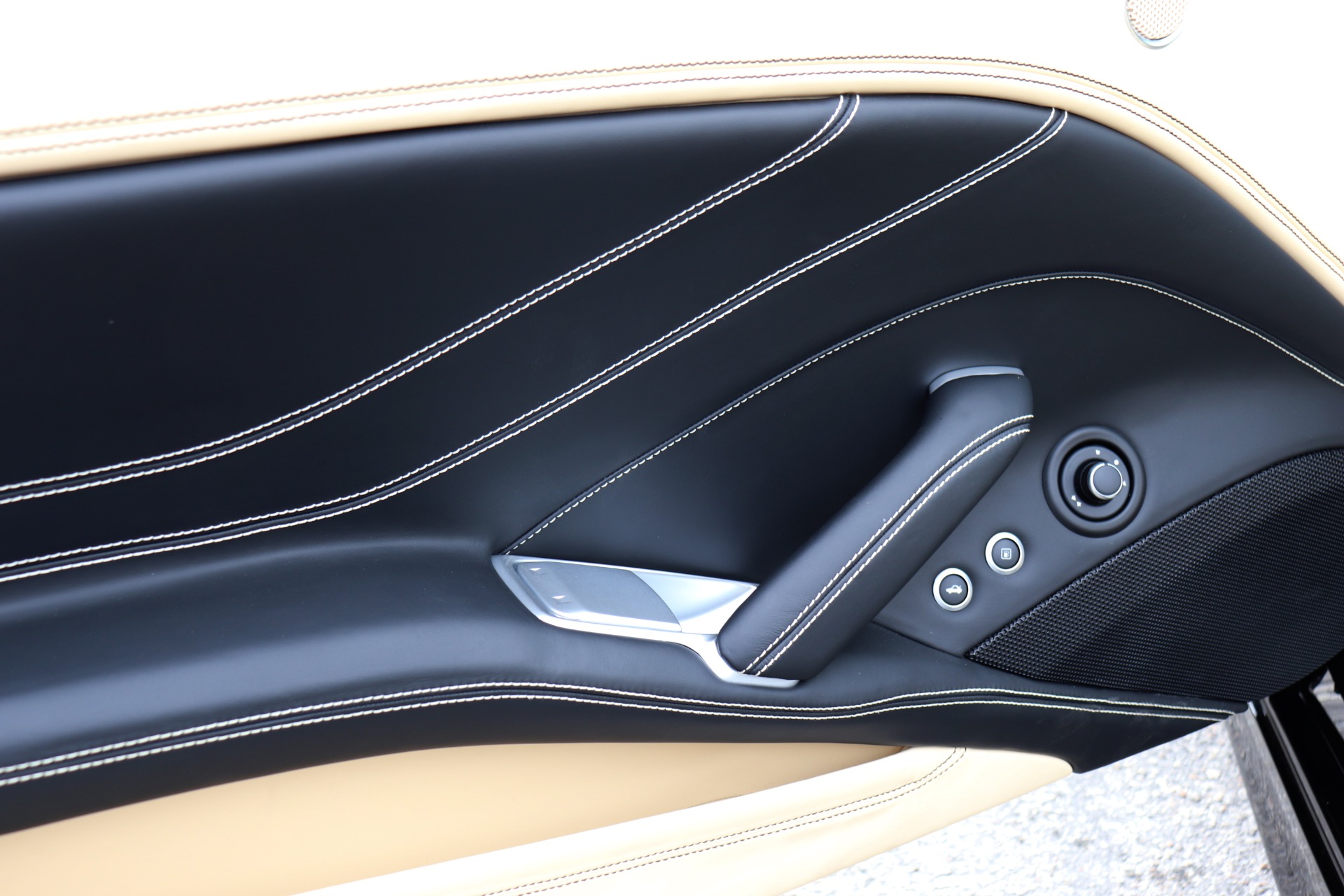 Used-2015-Ferrari-California-T