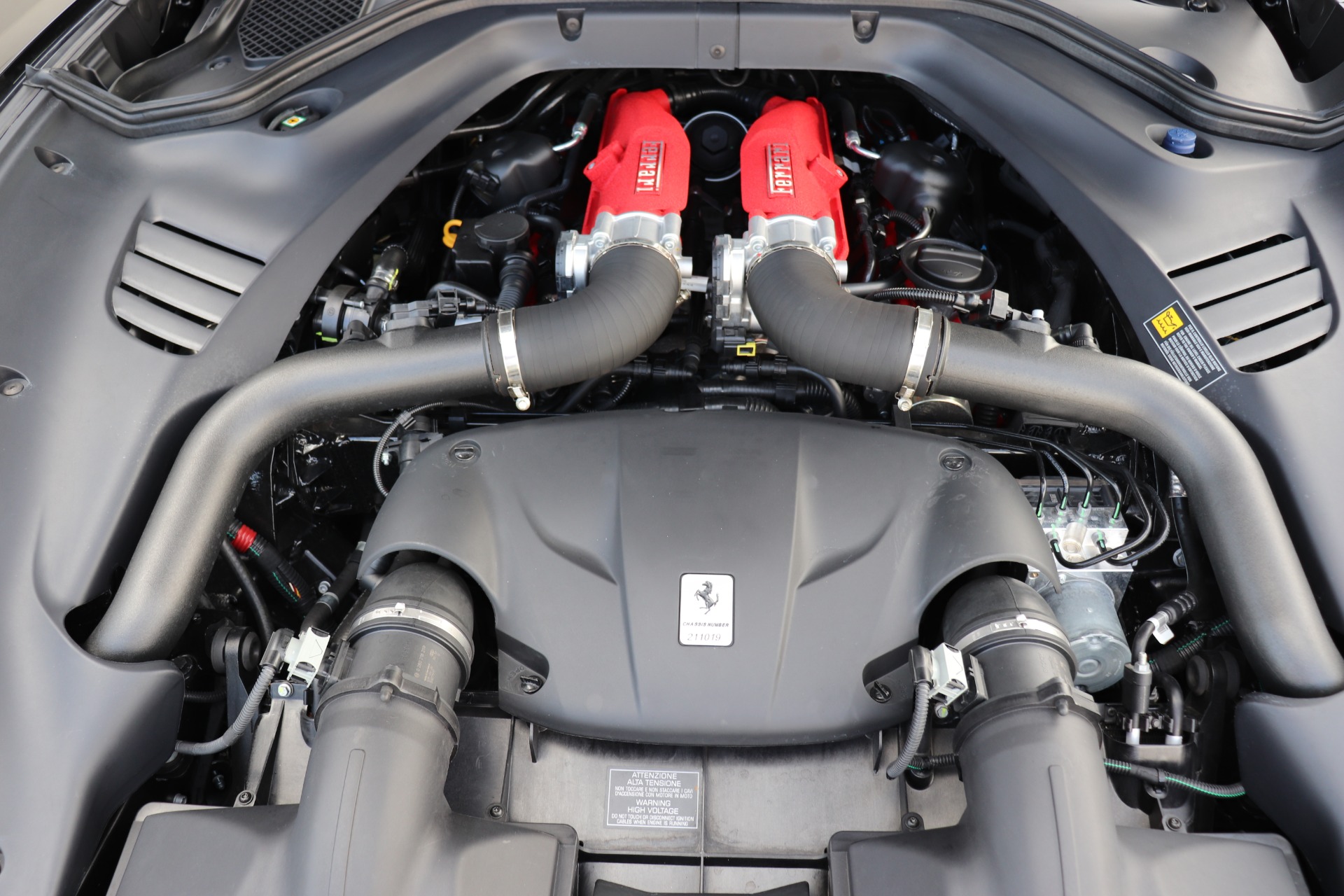 Used-2015-Ferrari-California-T