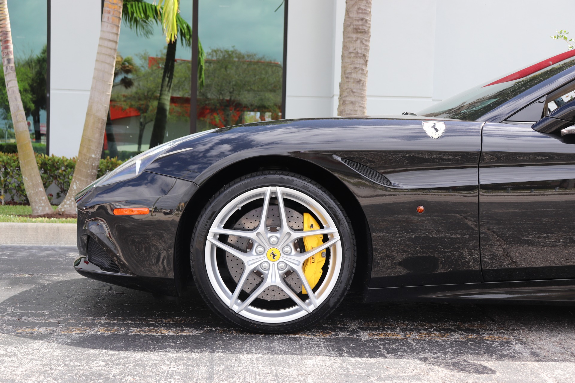 Used-2015-Ferrari-California-T