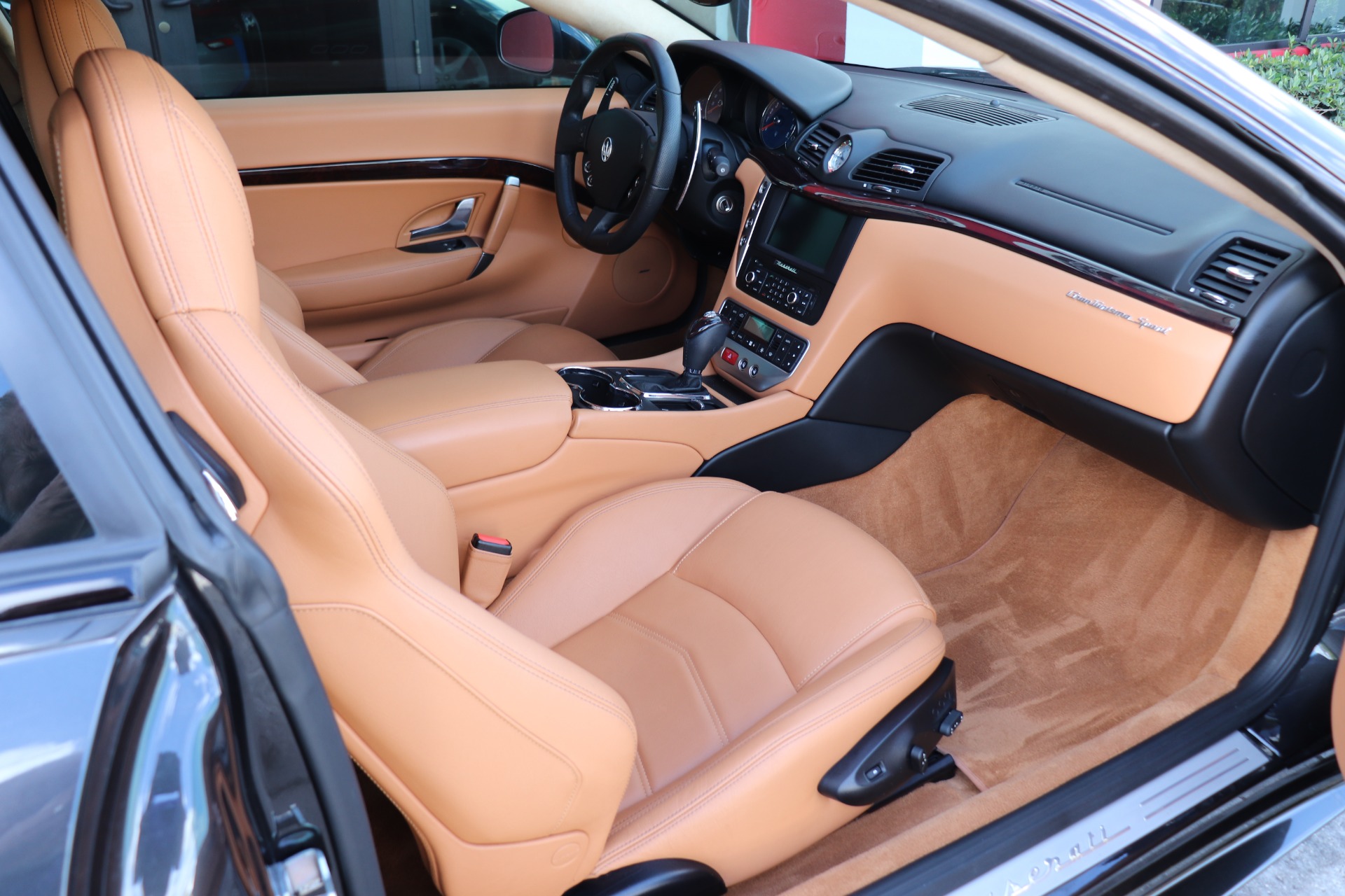 Used-2016-Maserati-GranTurismo-Sport
