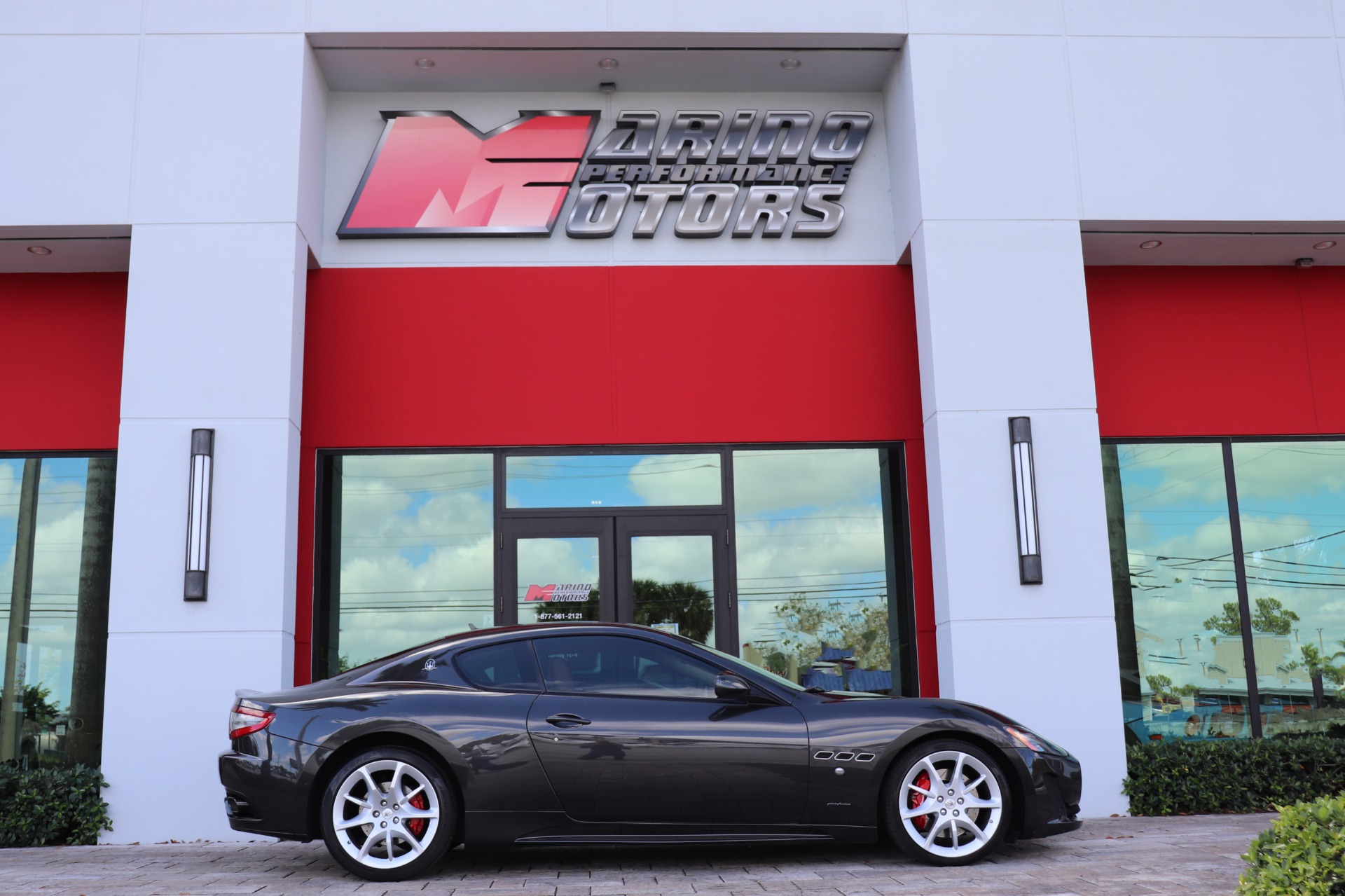 Used-2016-Maserati-GranTurismo-Sport
