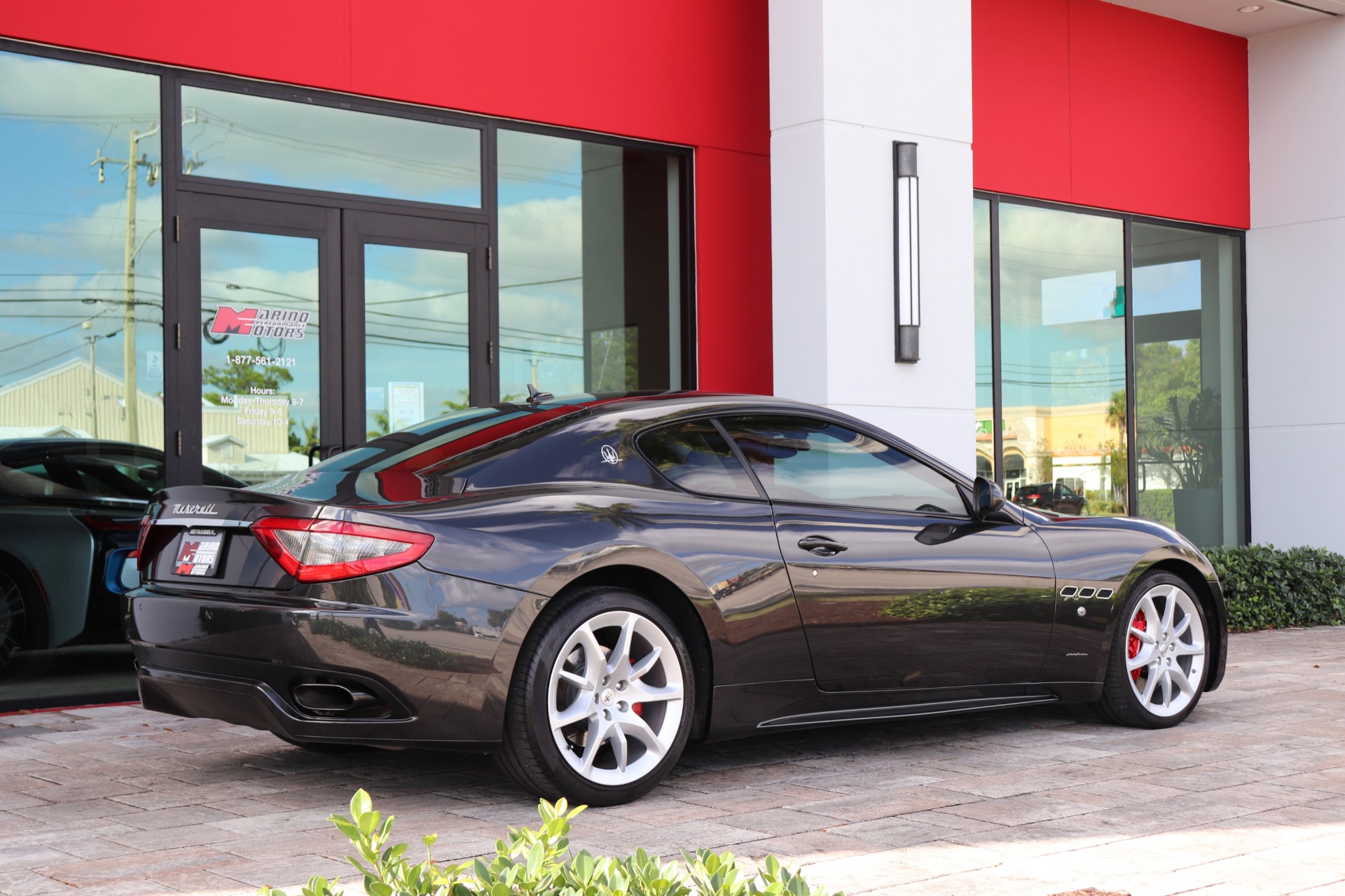 Used-2016-Maserati-GranTurismo-Sport