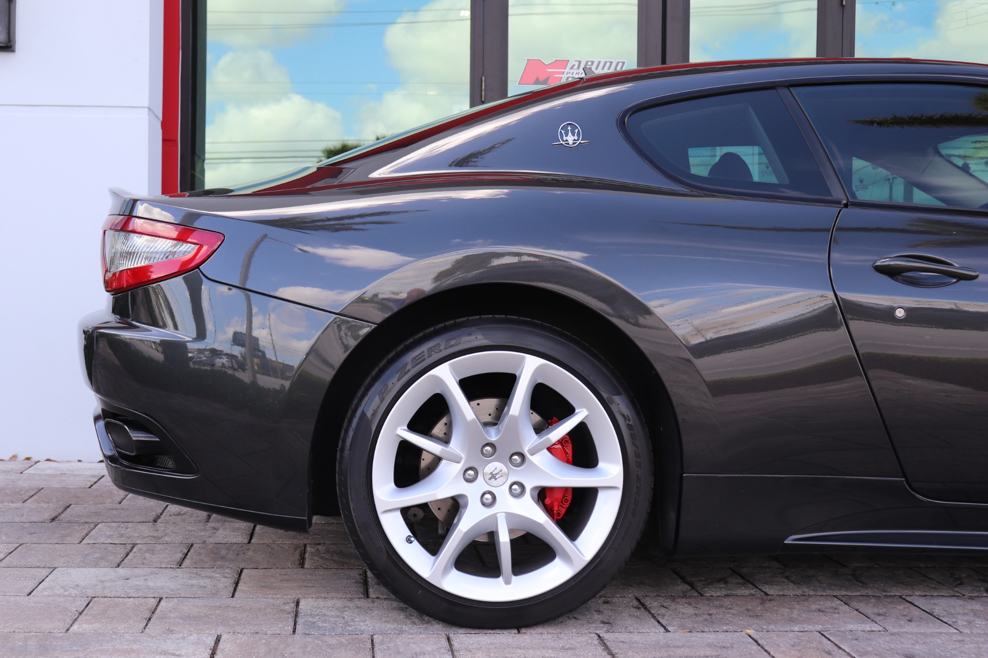 Used-2016-Maserati-GranTurismo-Sport