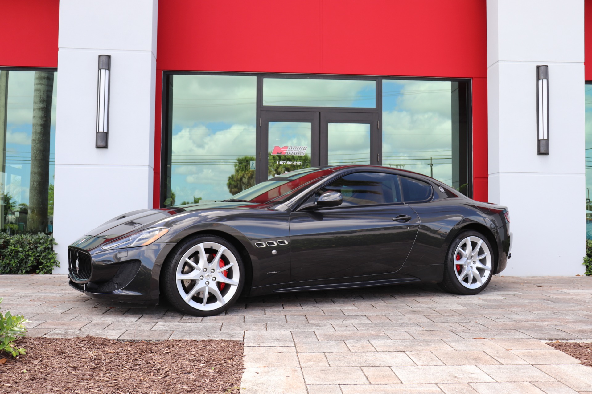 Used-2016-Maserati-GranTurismo-Sport