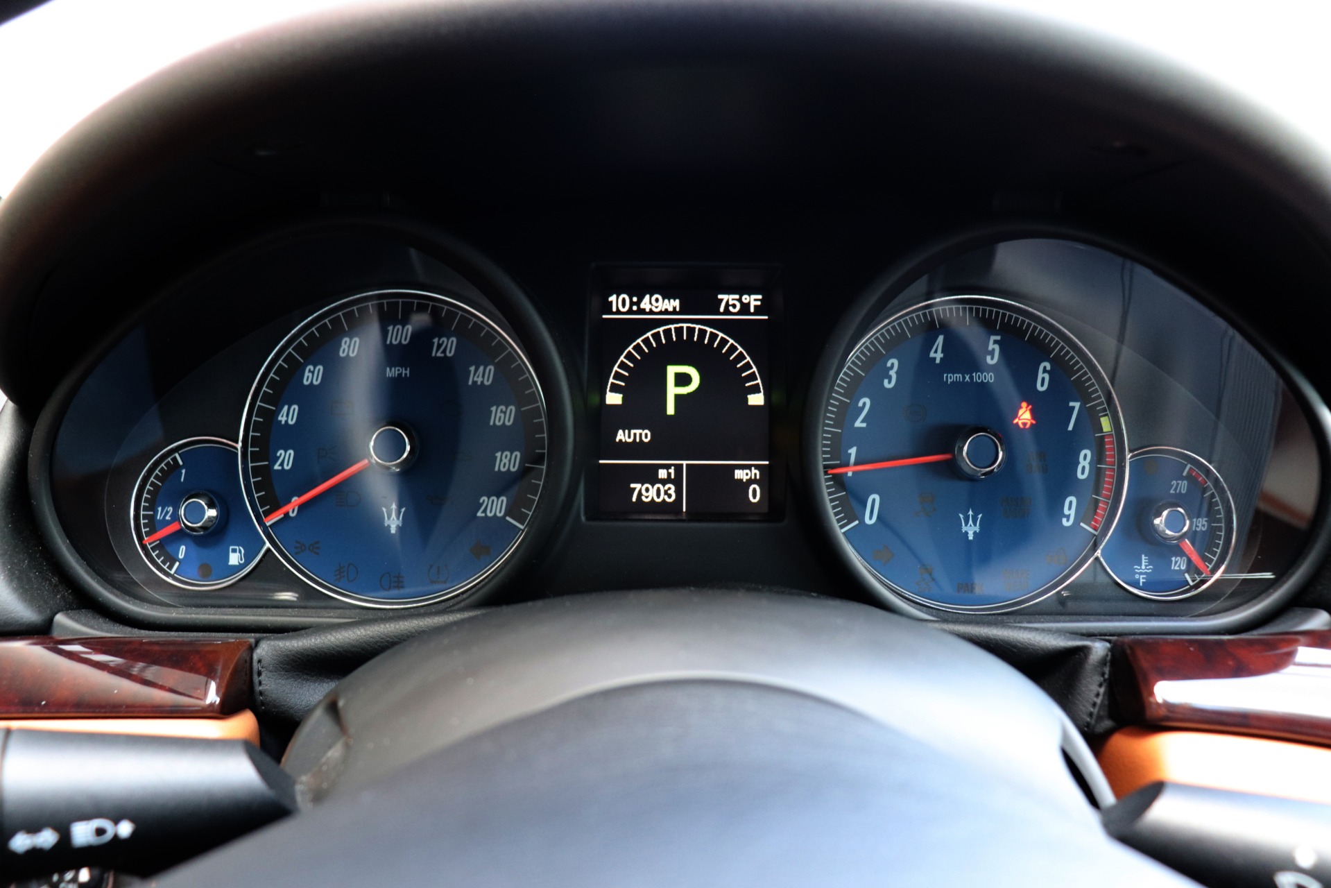Used-2016-Maserati-GranTurismo-Sport