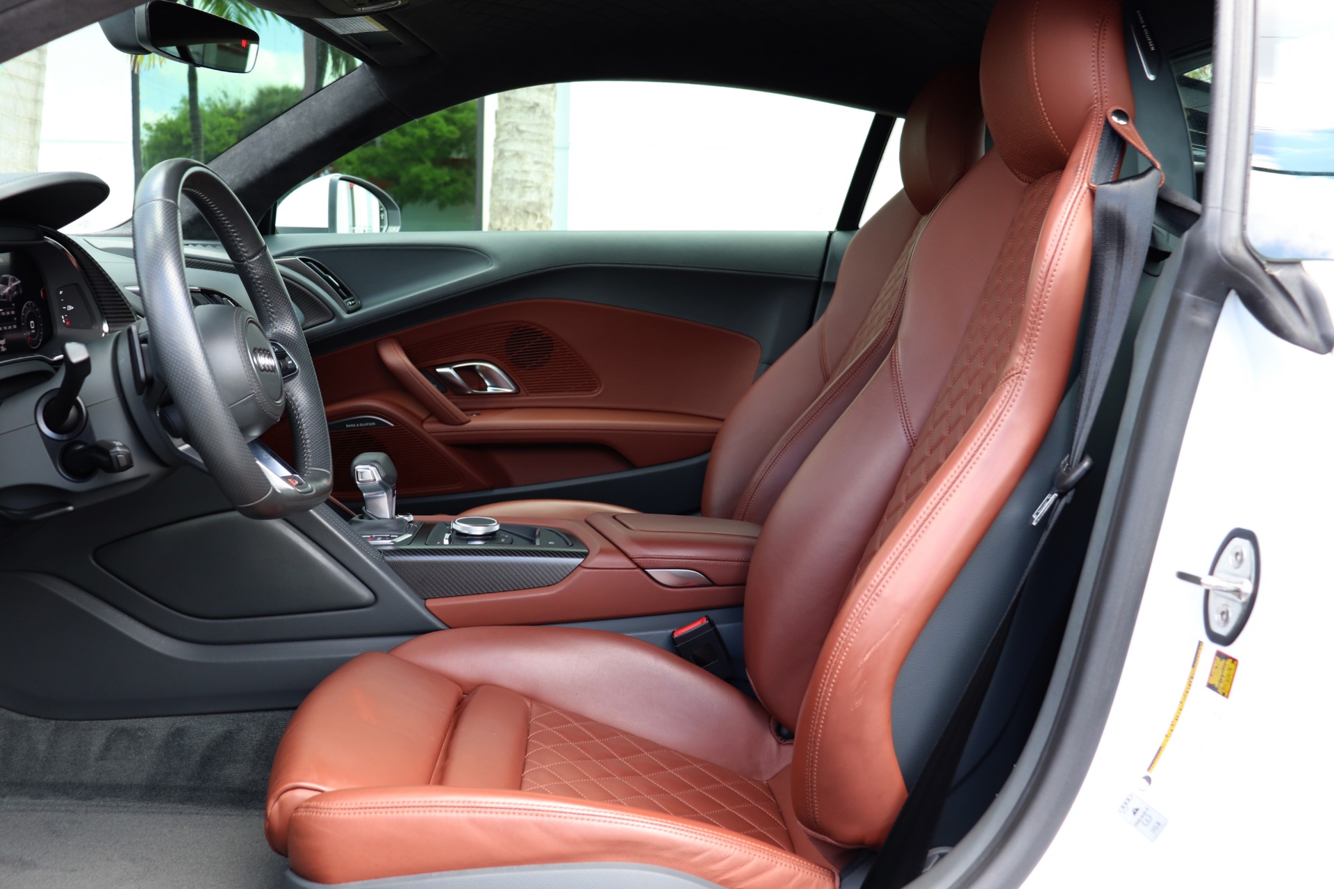Used-2017-Audi-R8-52-quattro-V10