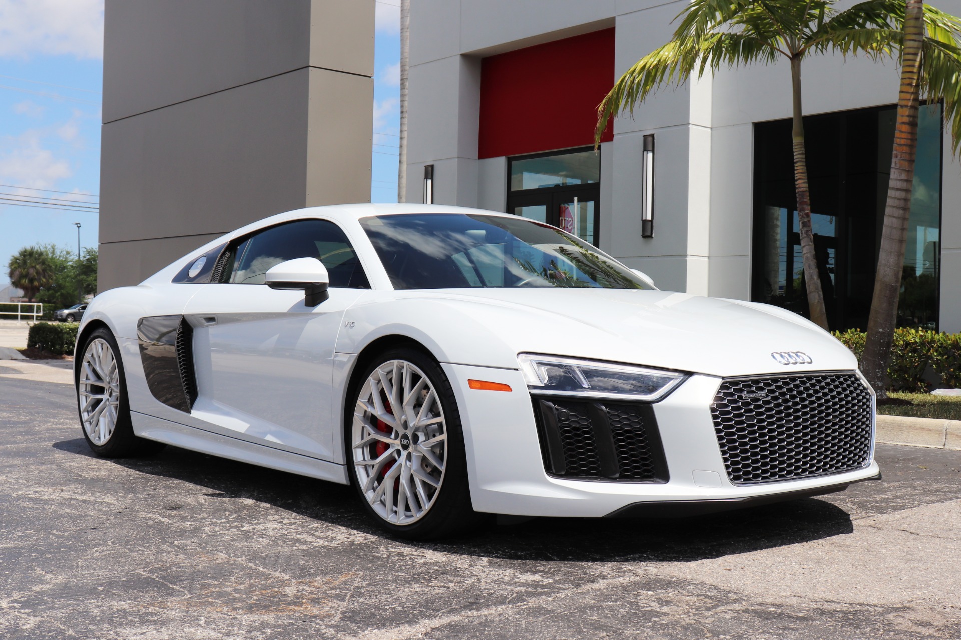 Used-2017-Audi-R8-52-quattro-V10