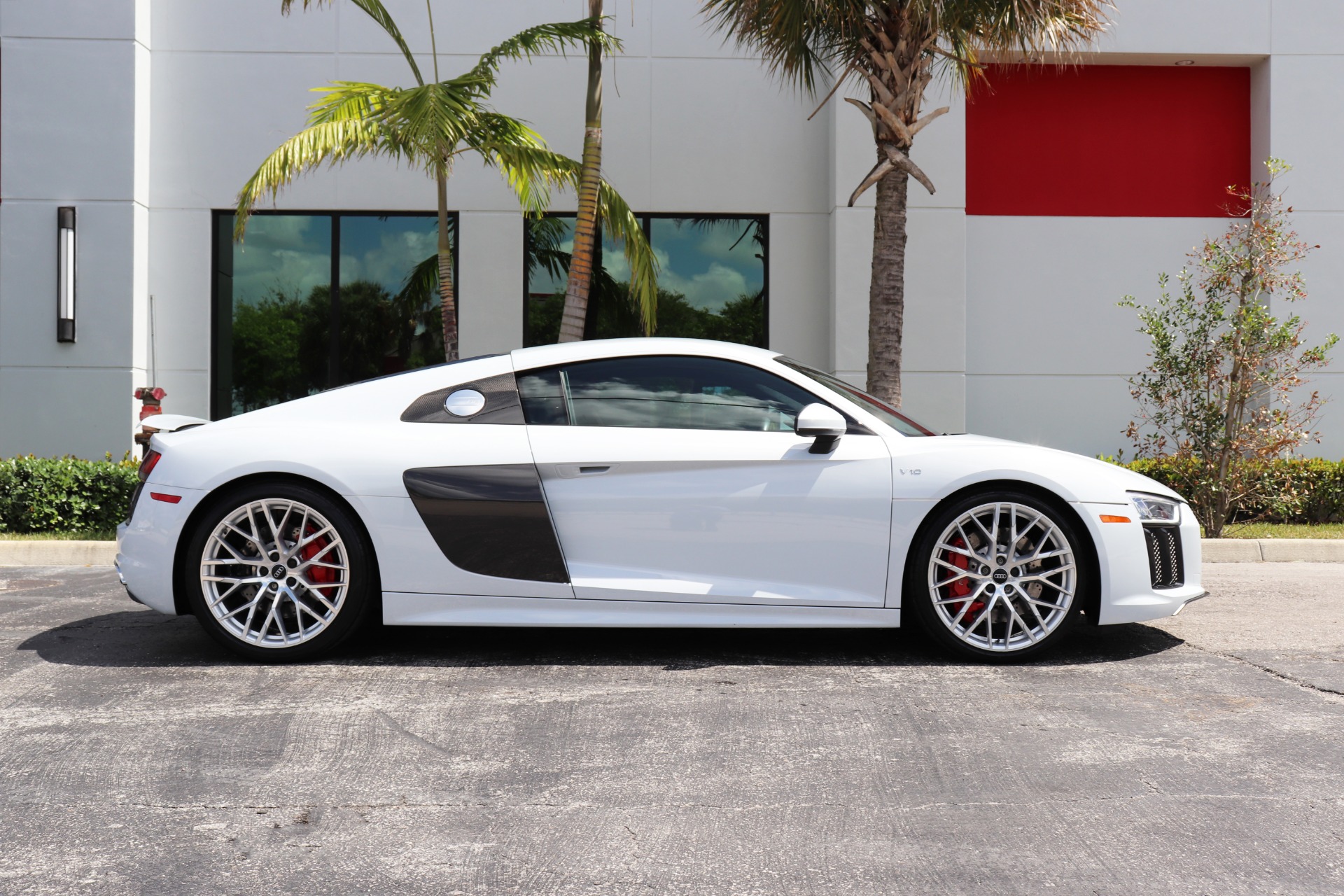 Used-2017-Audi-R8-52-quattro-V10