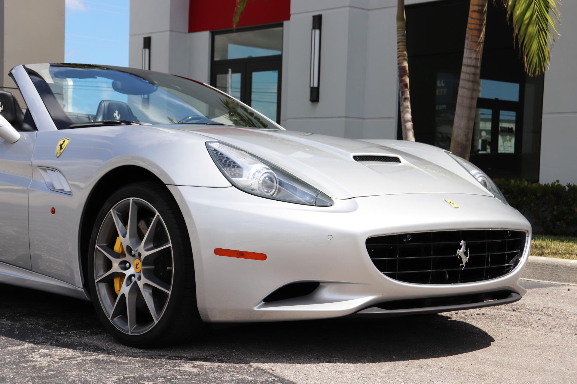 Used-2012-Ferrari-California