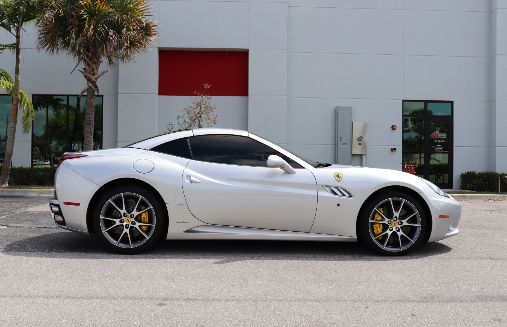 Used-2012-Ferrari-California