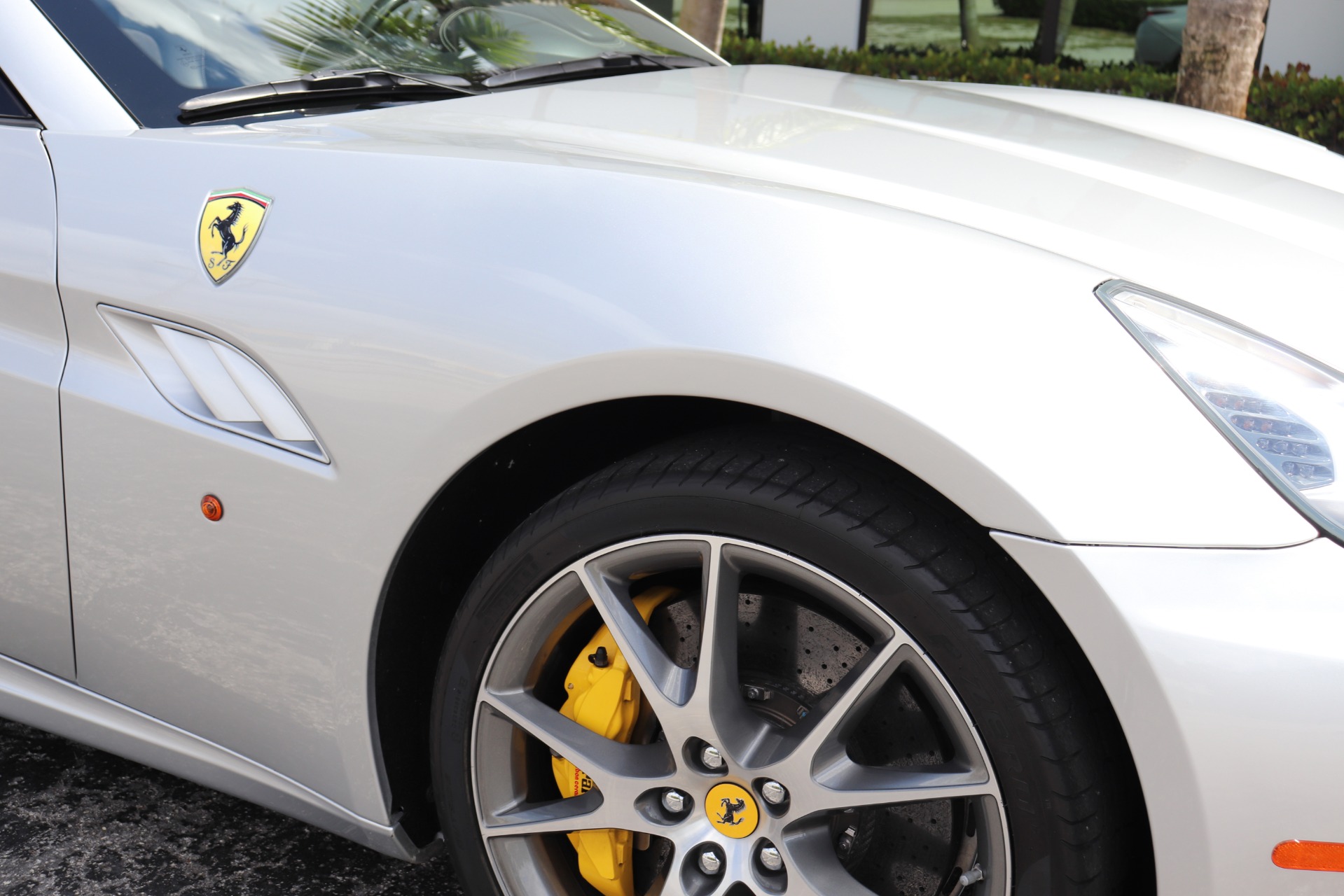 Used-2012-Ferrari-California