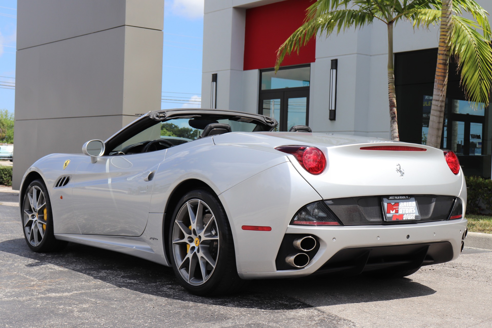 Used-2012-Ferrari-California