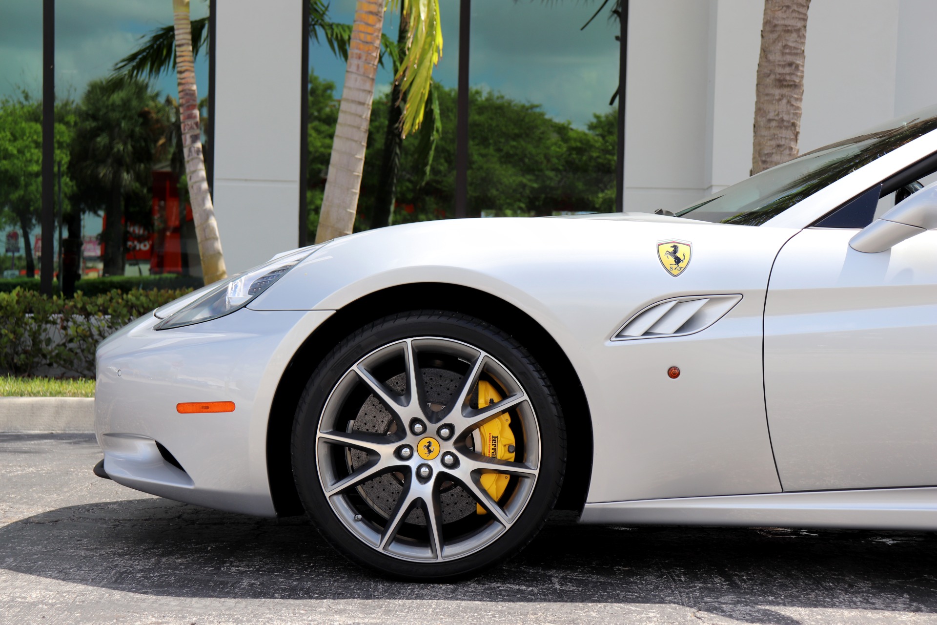 Used-2012-Ferrari-California