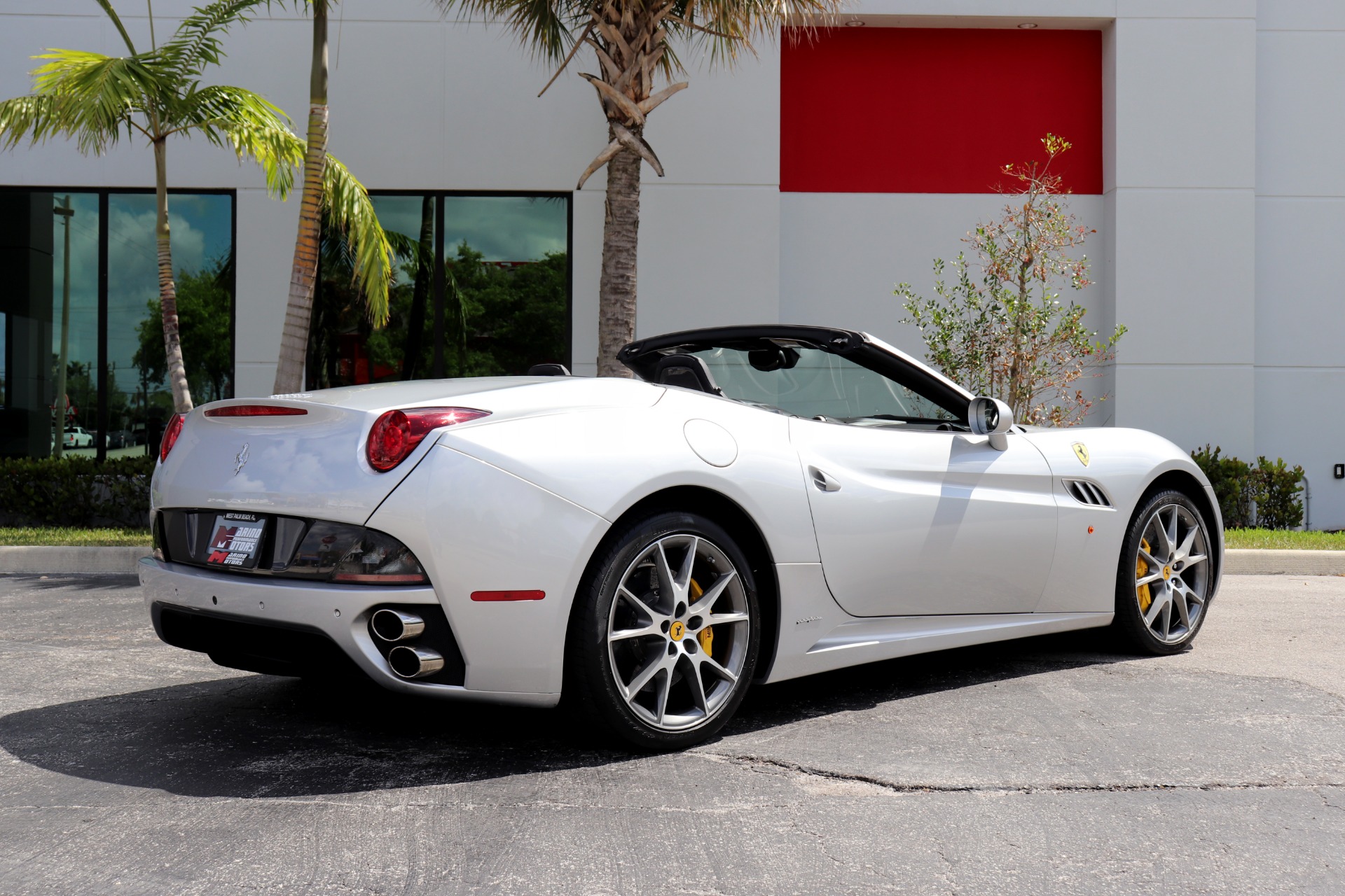 Used-2012-Ferrari-California