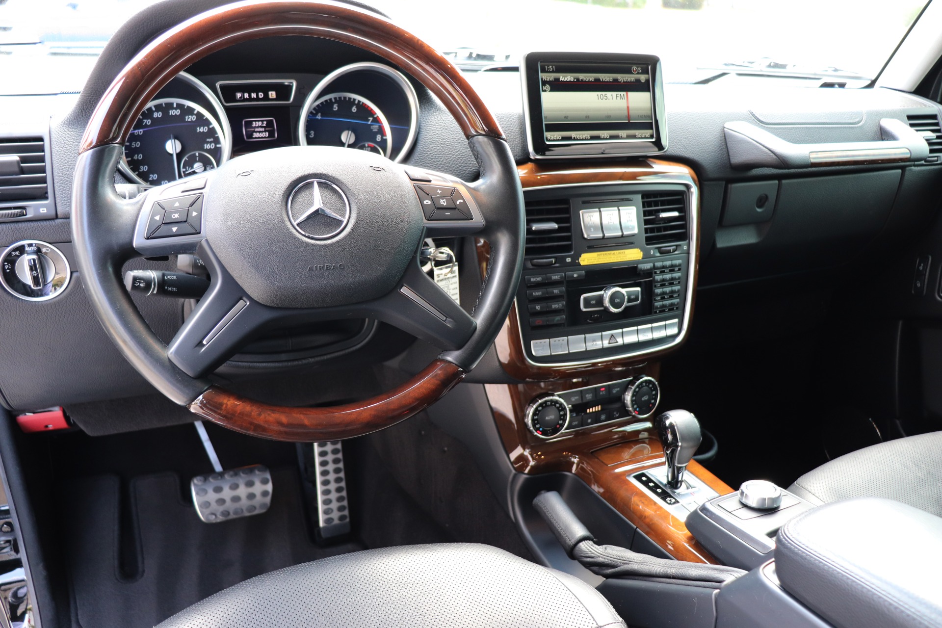 Used-2014-Mercedes-Benz-G-Class-G-550