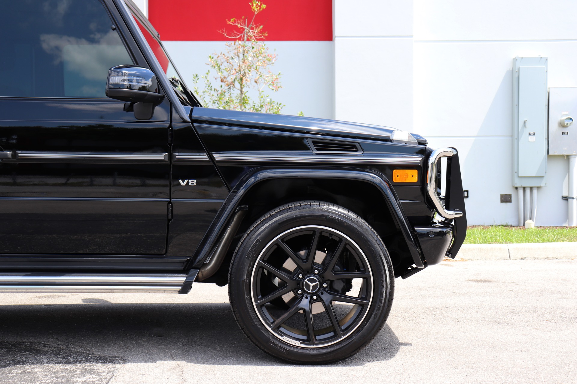 Used-2014-Mercedes-Benz-G-Class-G-550