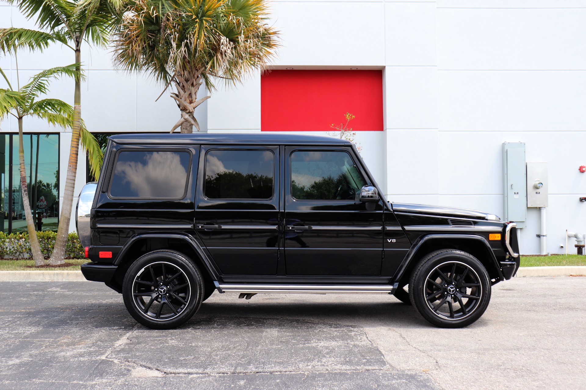 Used-2014-Mercedes-Benz-G-Class-G-550