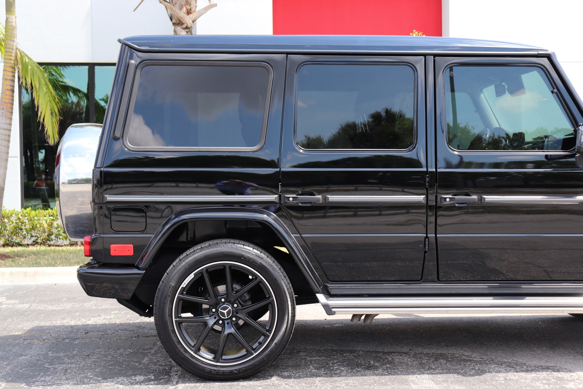 Used-2014-Mercedes-Benz-G-Class-G-550