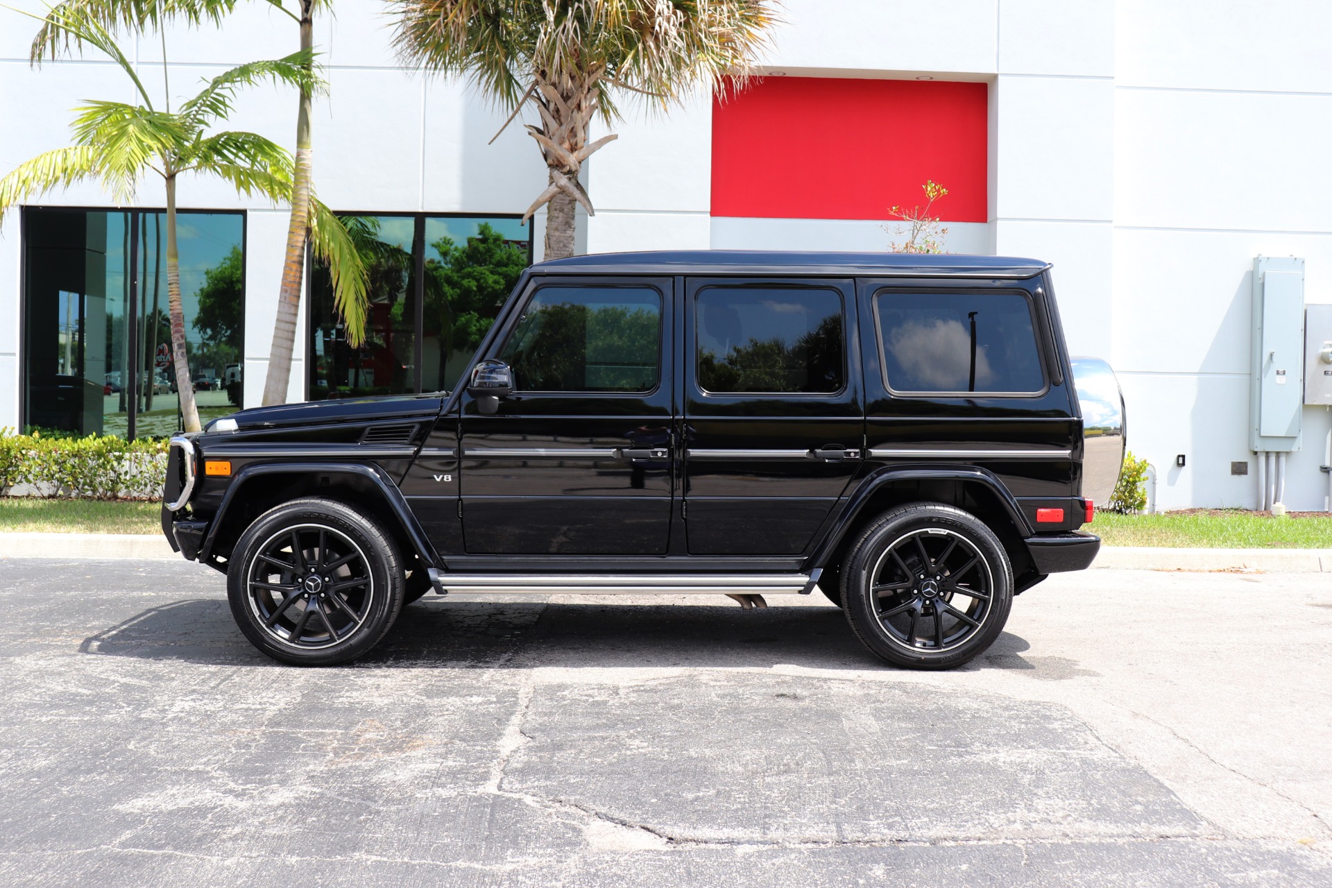 Used-2014-Mercedes-Benz-G-Class-G-550